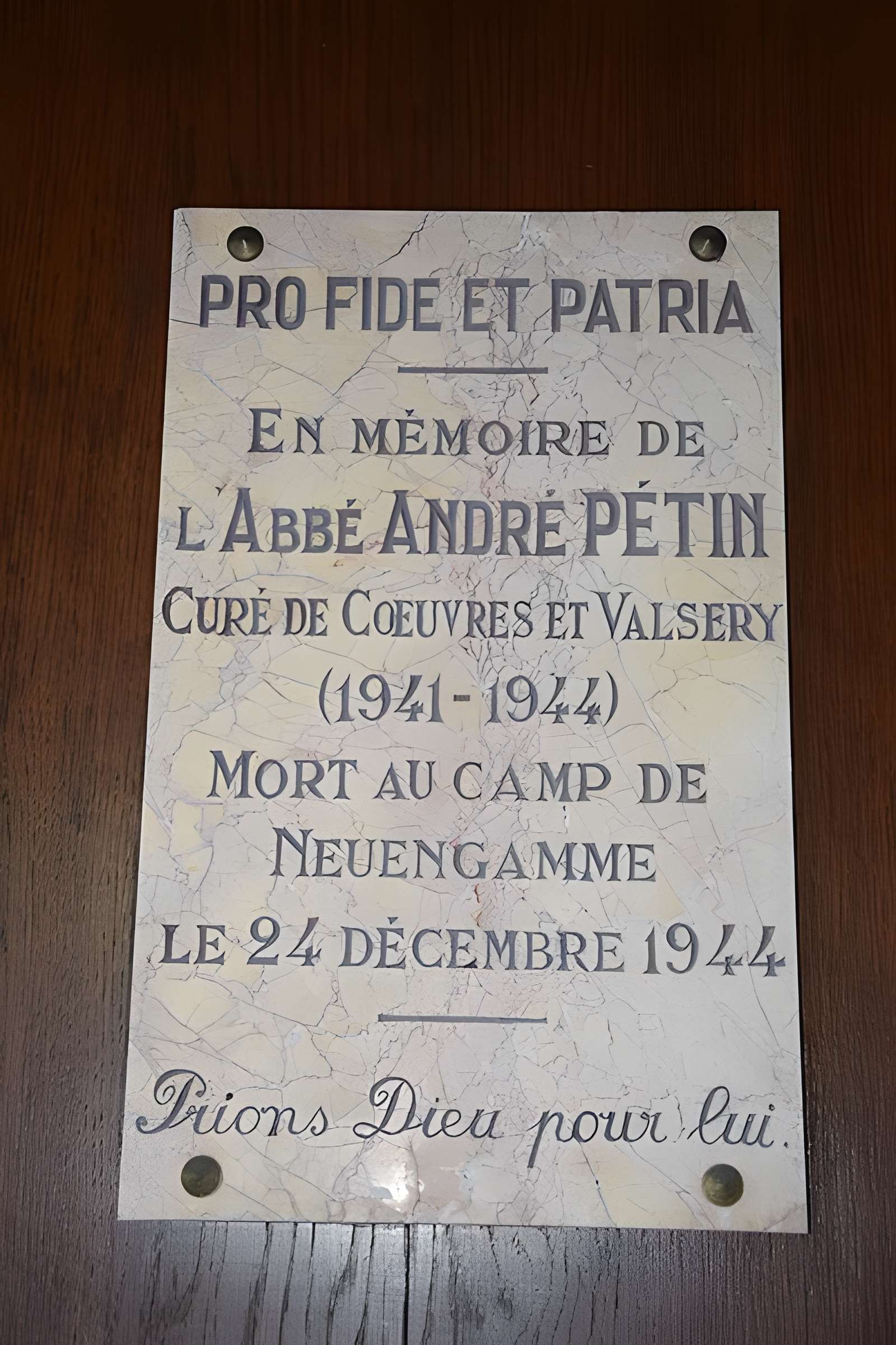 Église Saint-Médard-et-Saint-Gildard de Coeuvres-et-Valsery