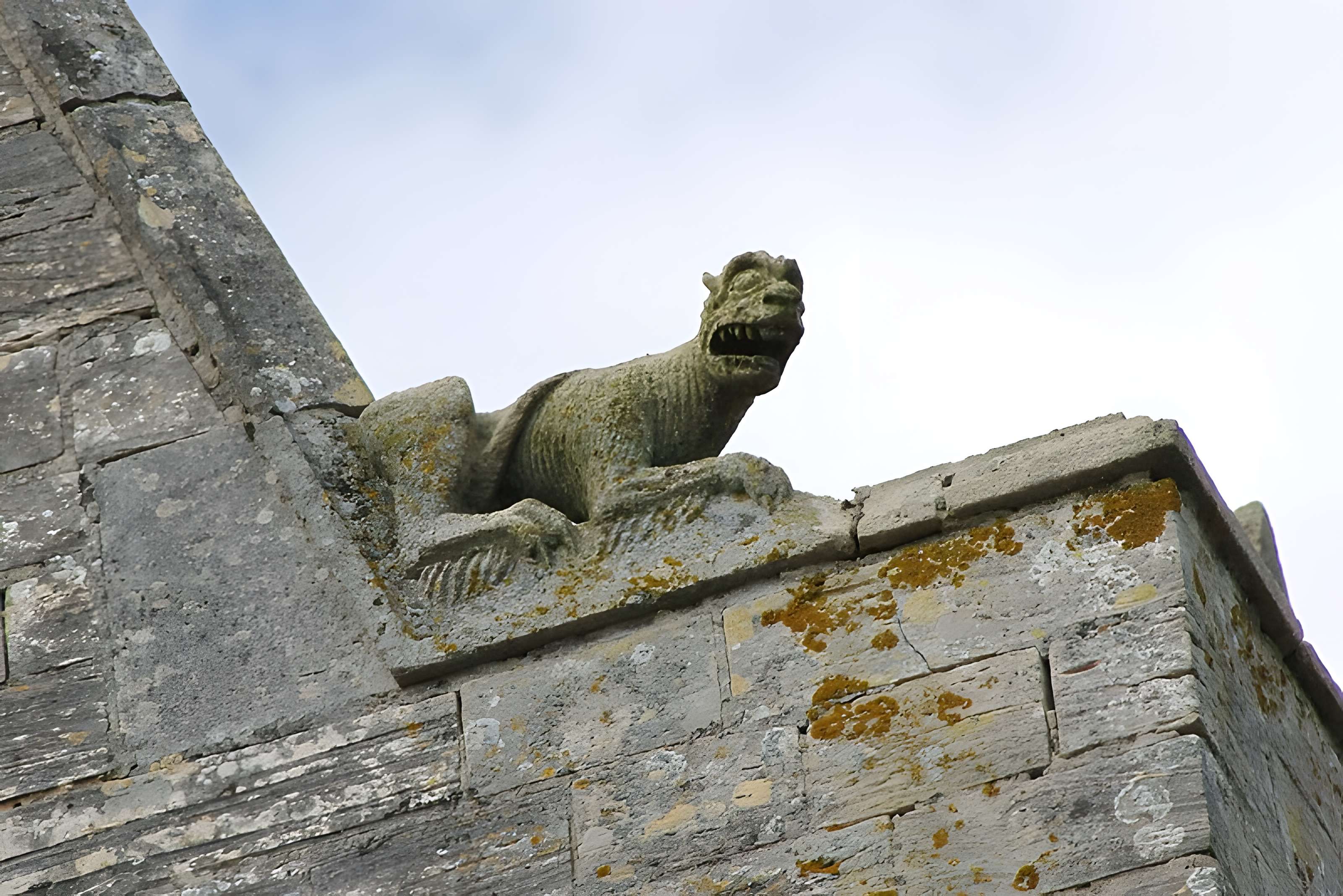 Église Saint-Médard-et-Saint-Gildard de Crépon
