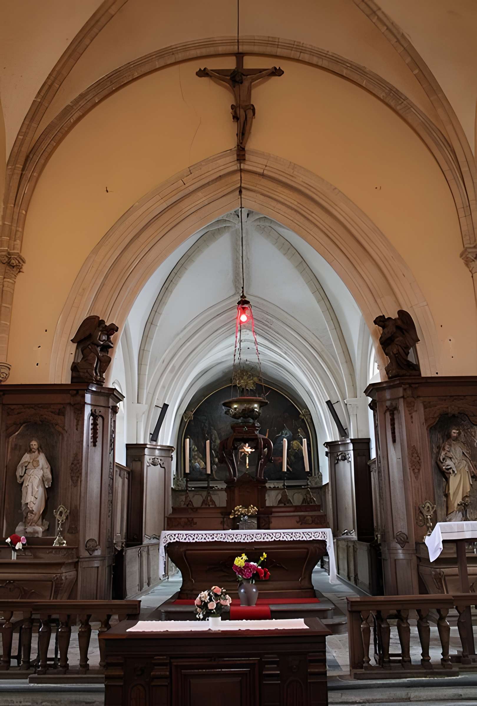 Église Saint-Médard-et-Saint-Gildard de Crépon