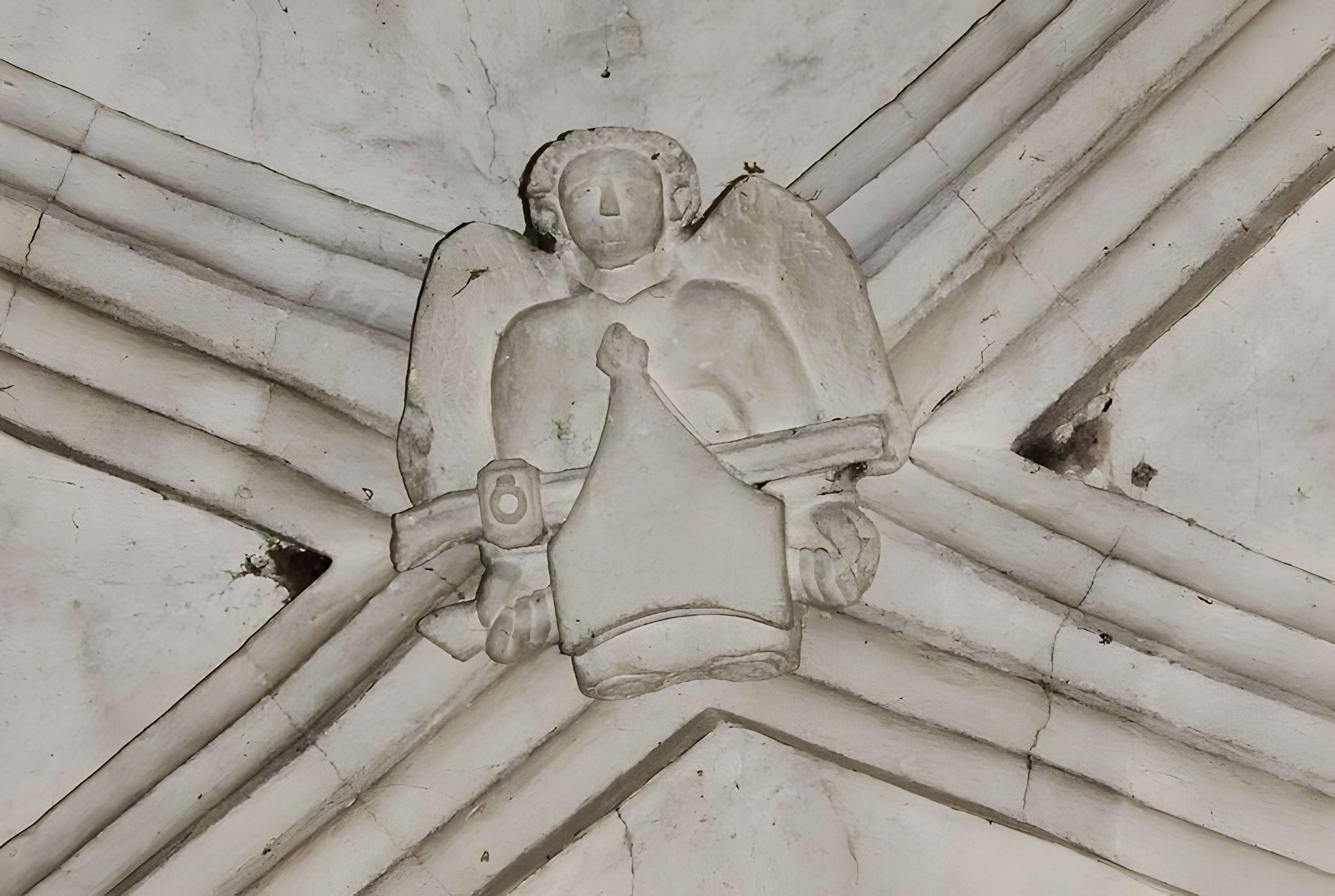 Église Saint-Médard-et-Saint-Gildard de Crépon