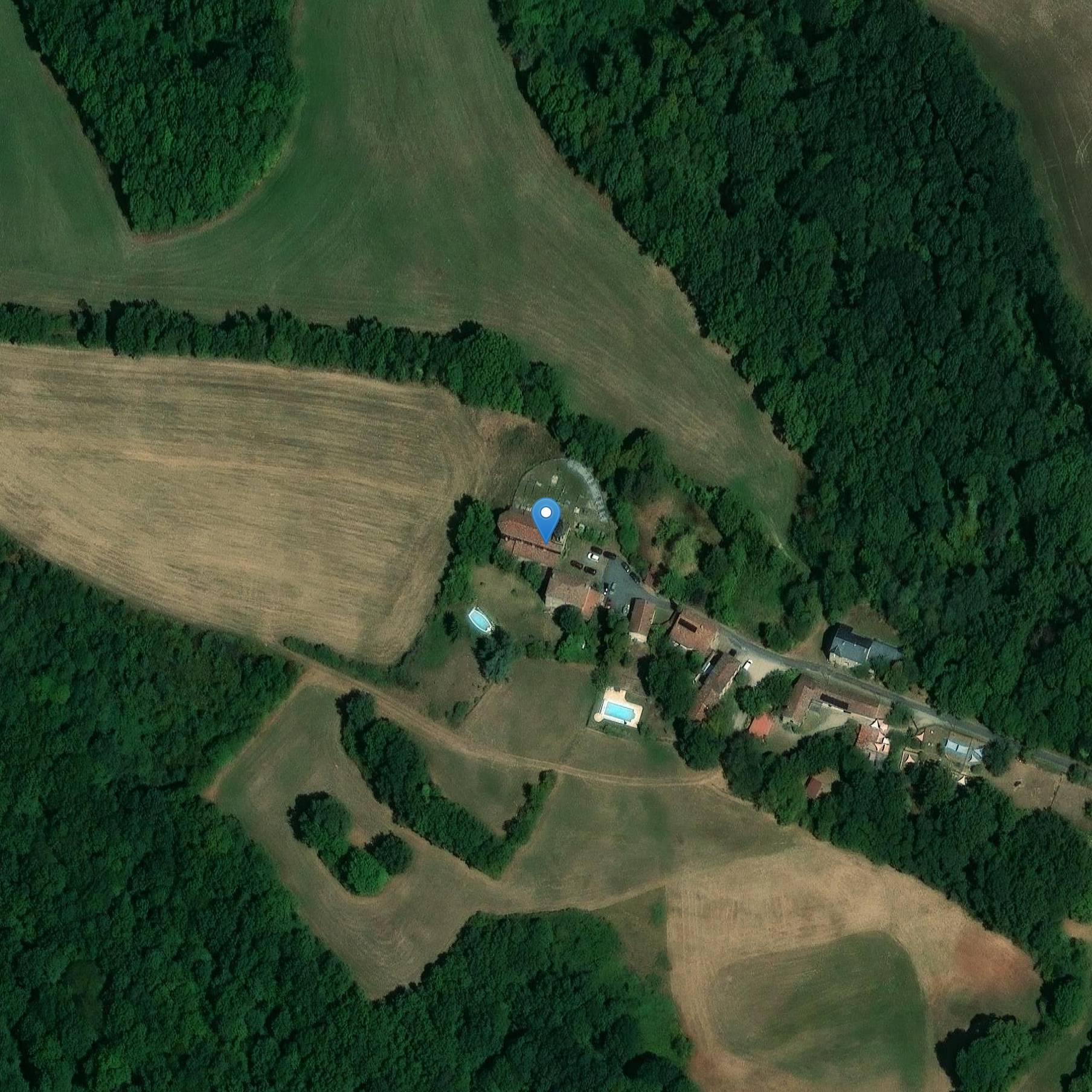 Photo de Iglesia de Santiago de Ginestières