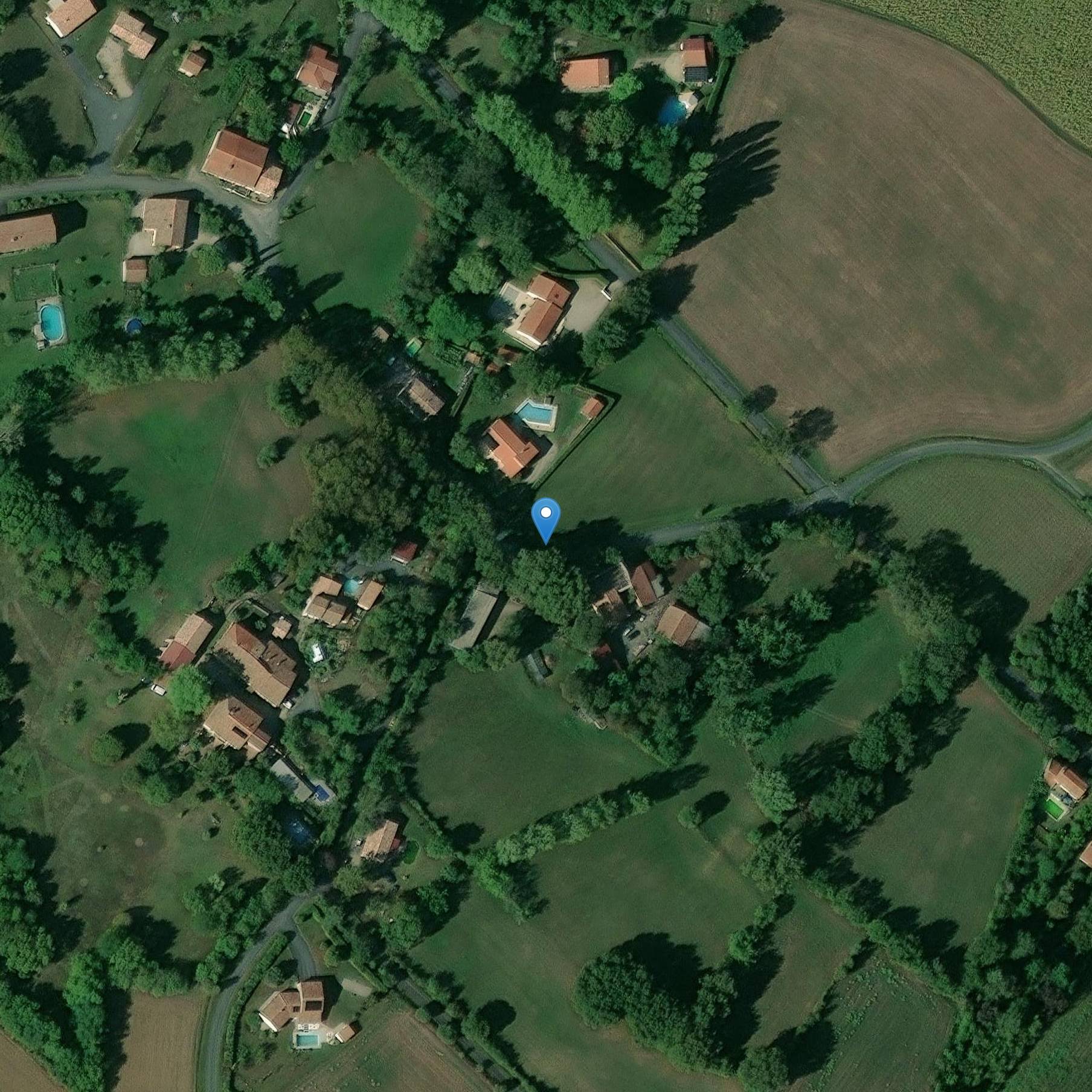 Photo de Heilige Salvy Kirche von Puycalvel