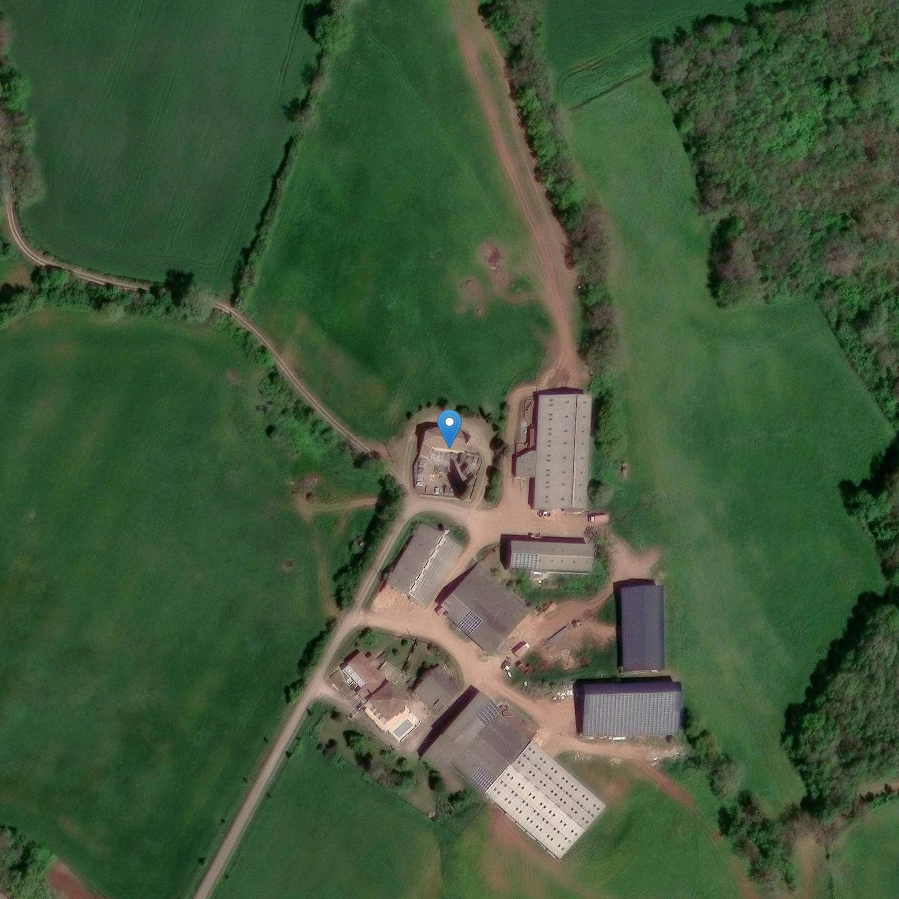 Photo de Kirche von Puycelsi