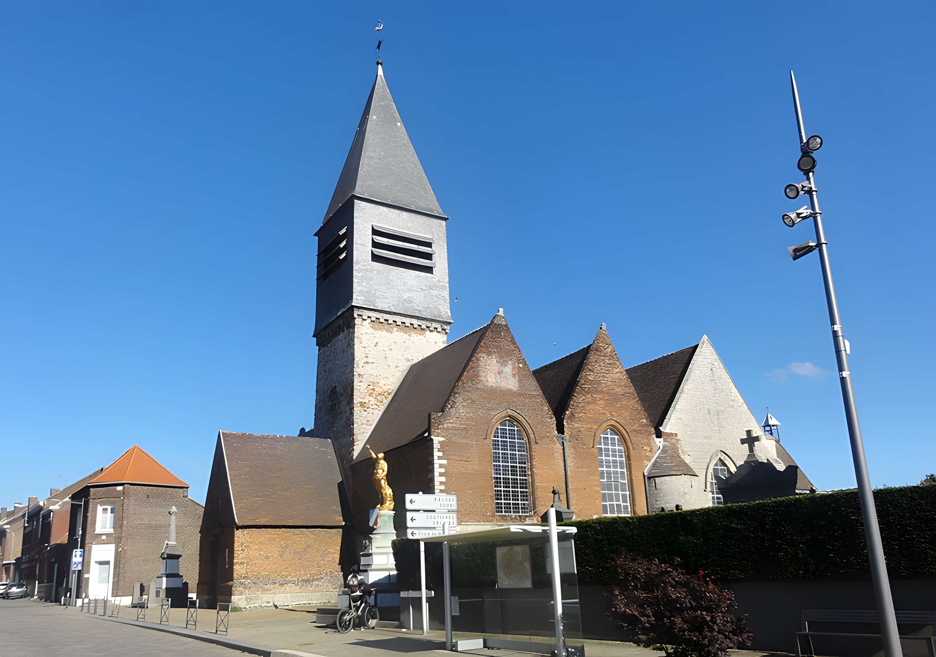 Église Saint-Michel de Flines-lez-Raches