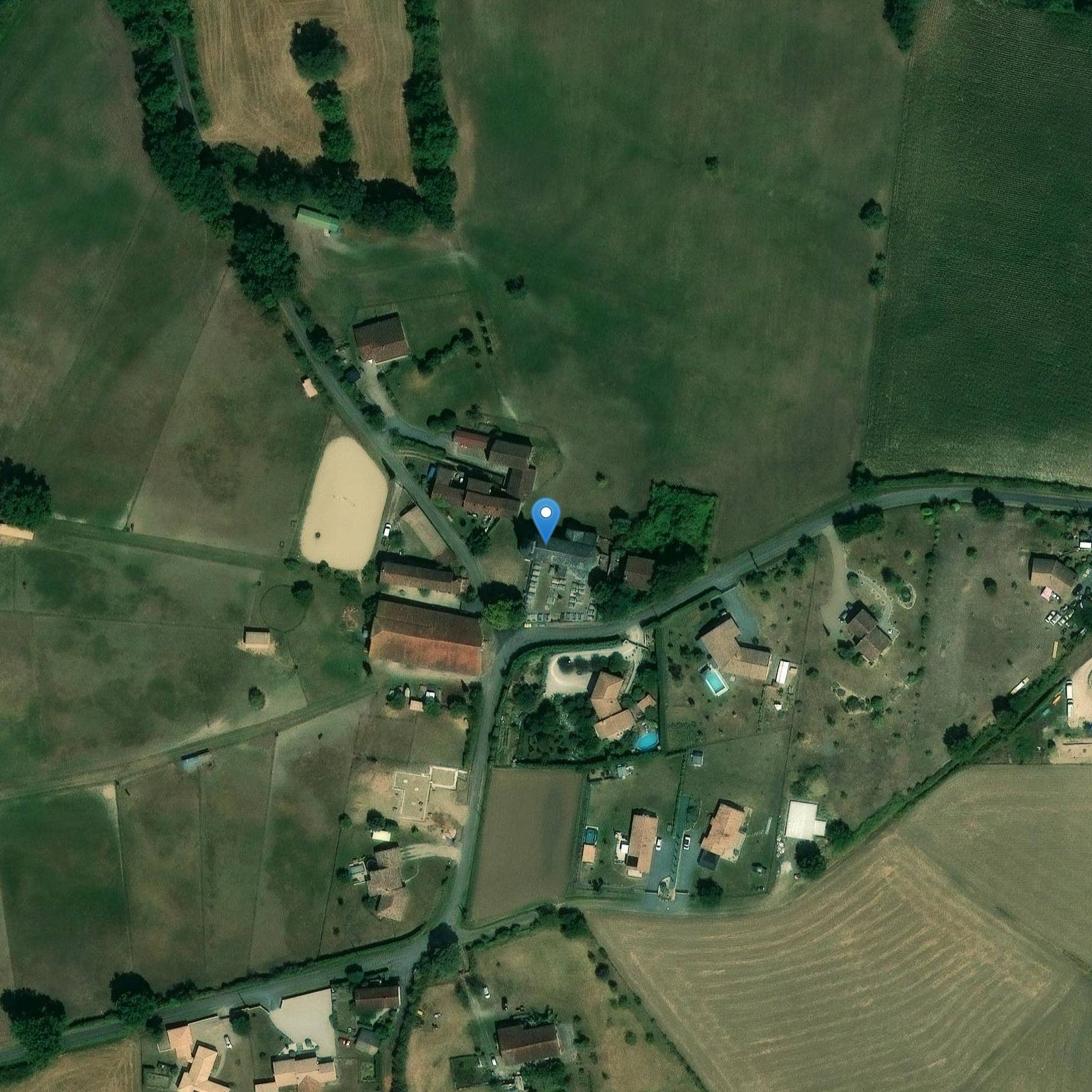 Photo de 考萨内尔教堂的夫人