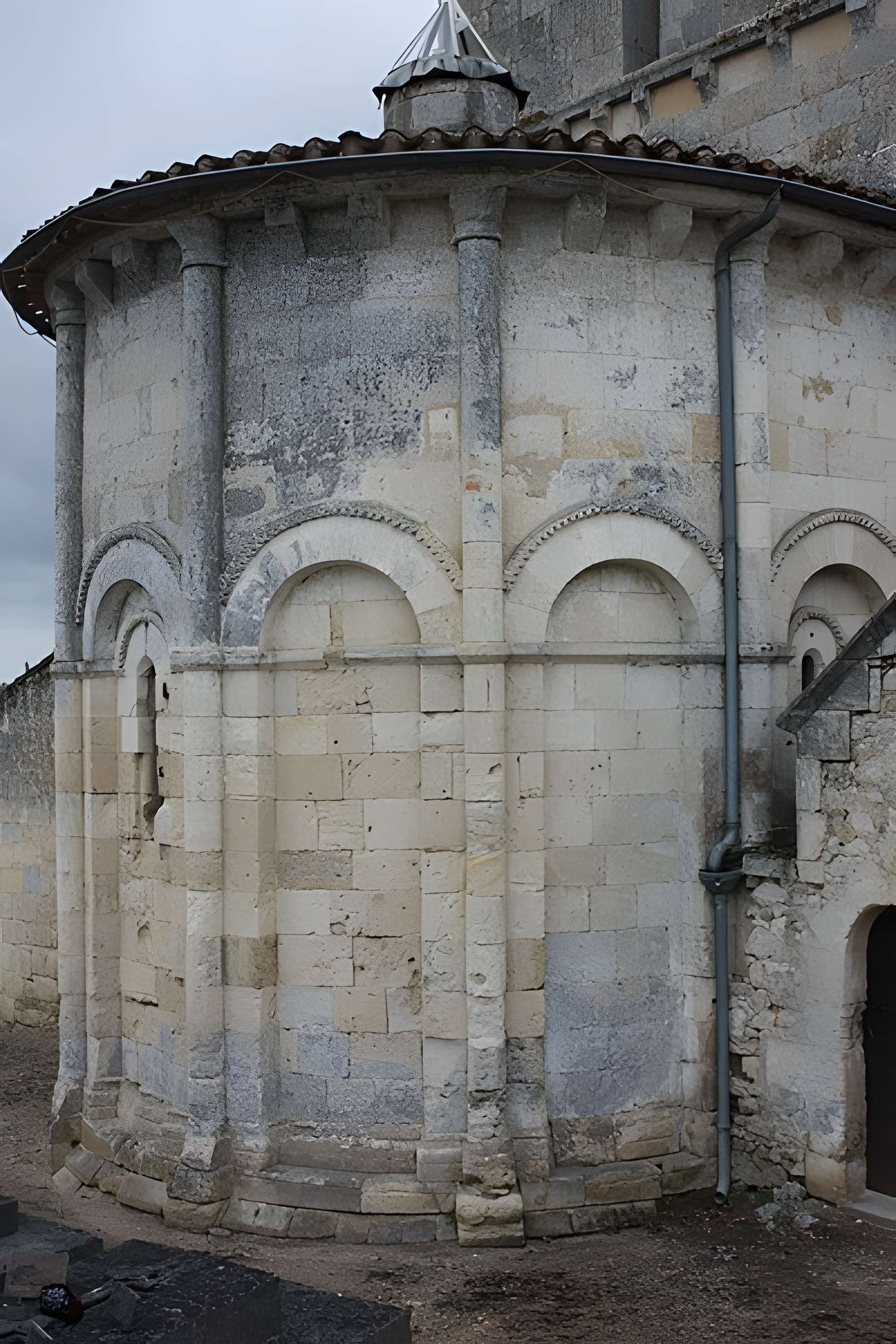 Église Saint-Michel de Saint-Michel-de-Fronsac