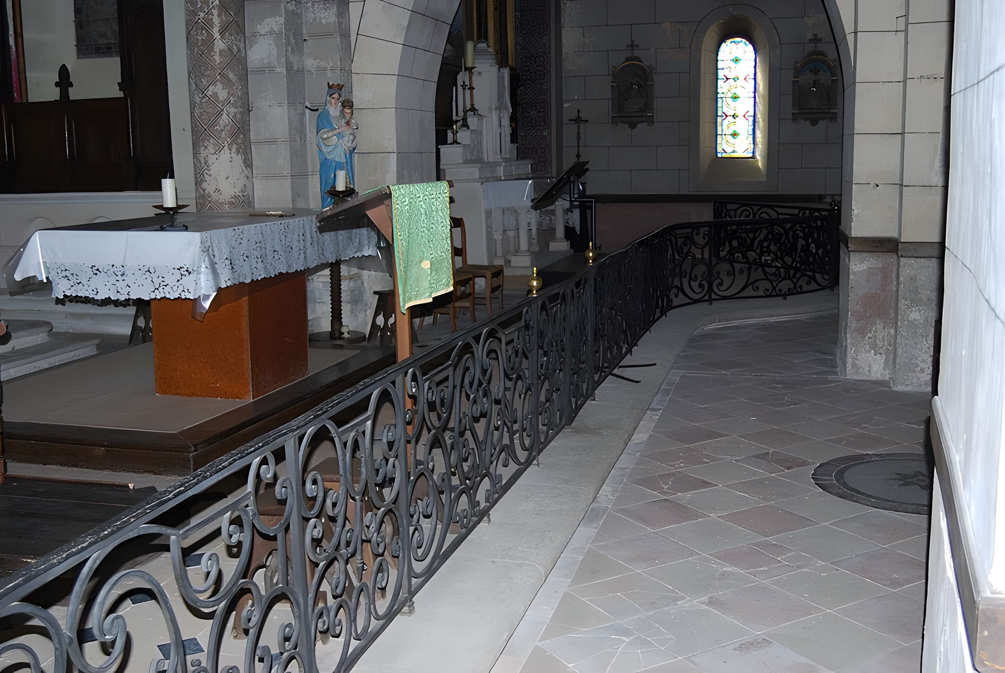 Église Saint-Michel de Saint-Michel-de-Fronsac