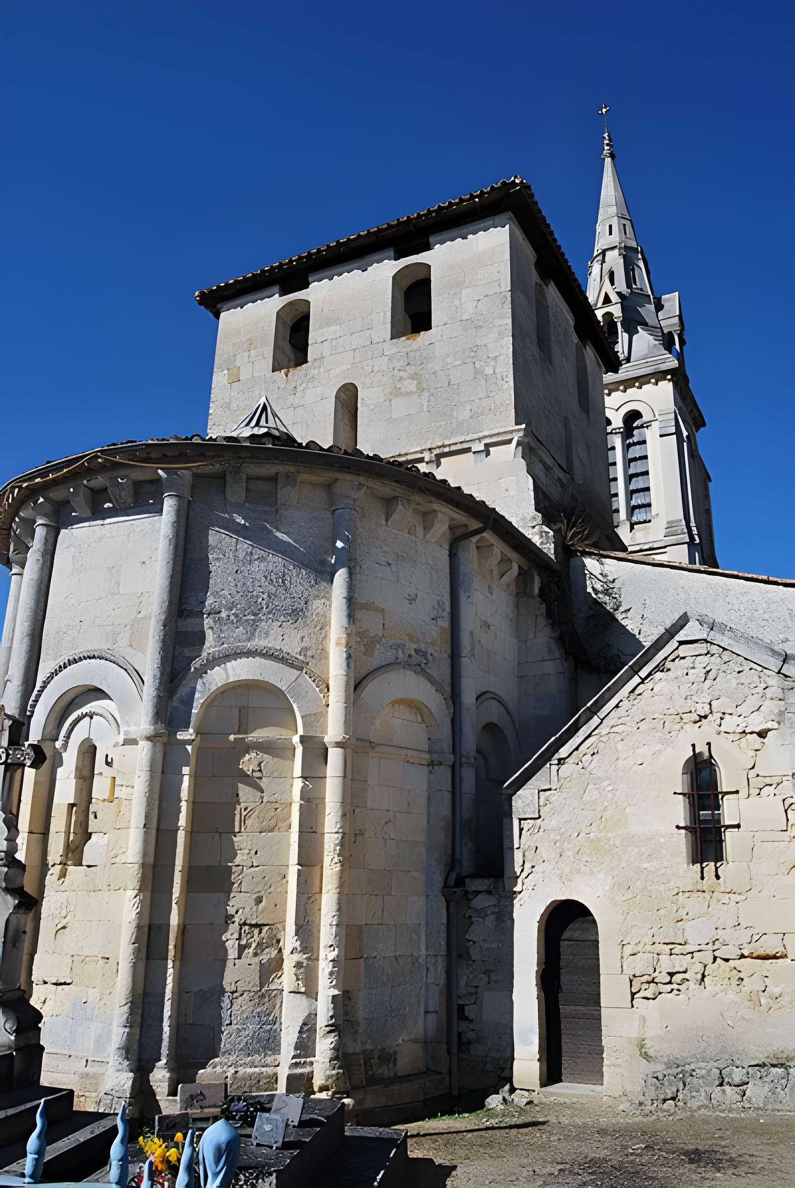 Église Saint-Michel de Saint-Michel-de-Fronsac