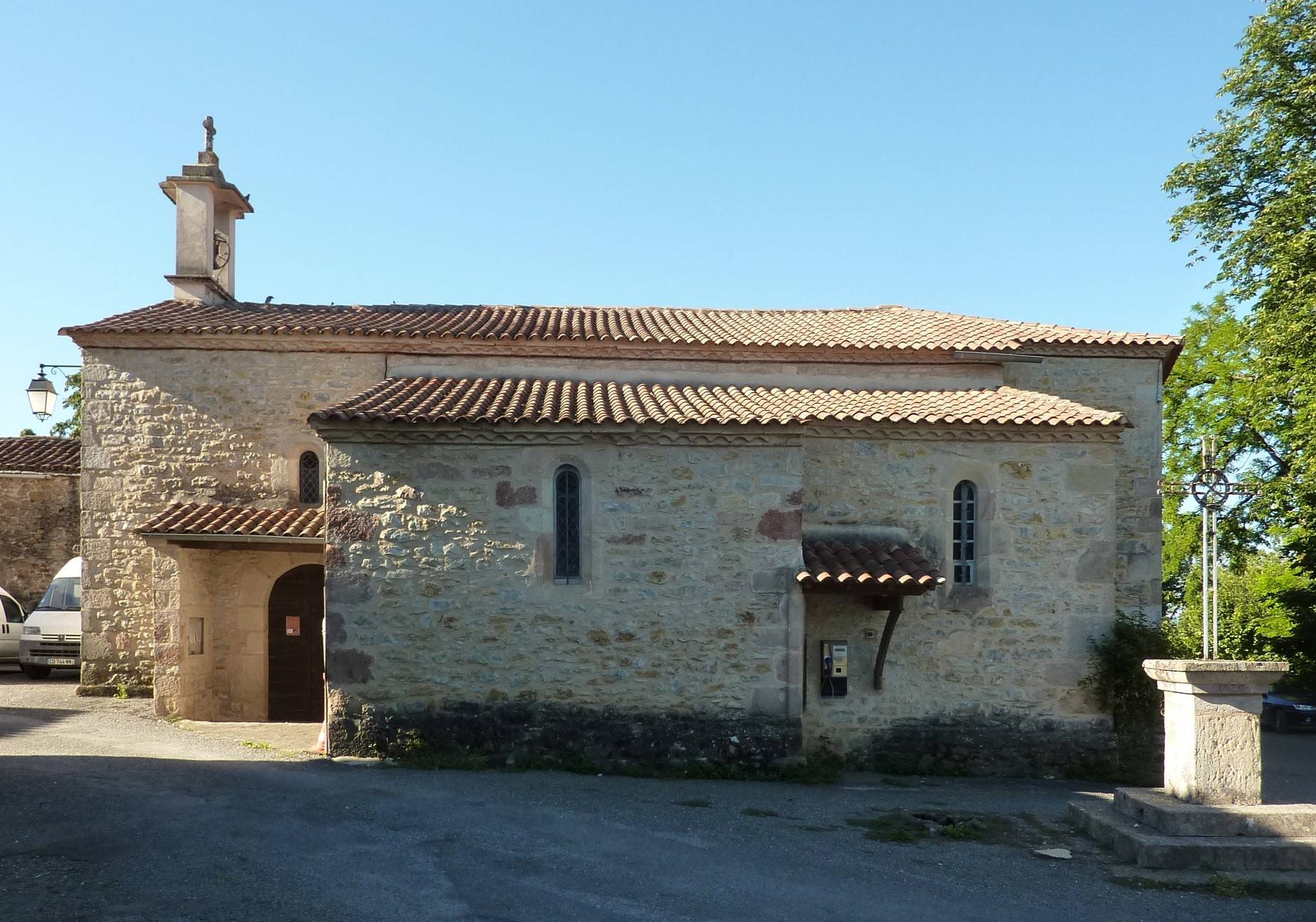 Photo de Église Saint-Michel de Saint-Michel-de-Vax
