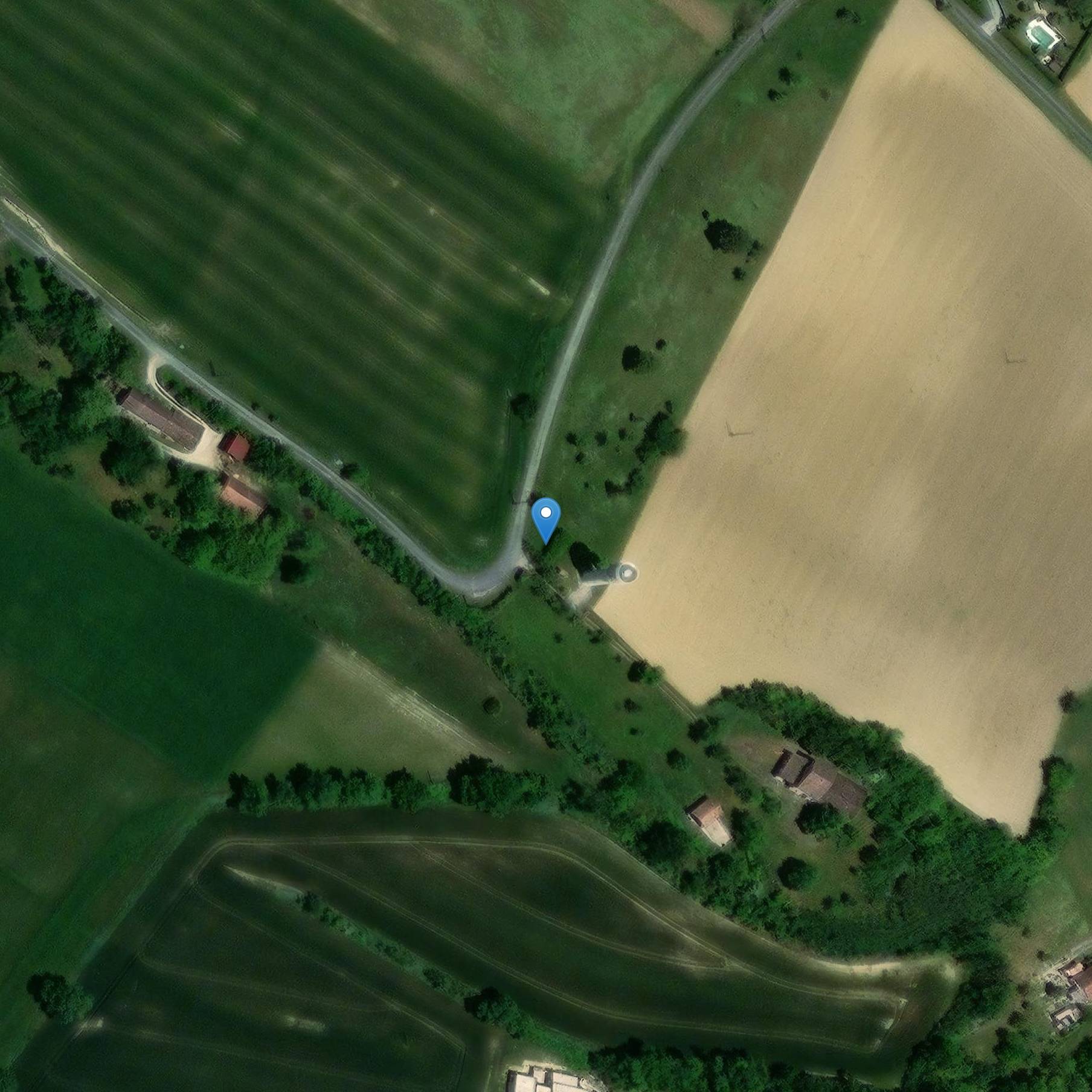 Photo de Chiesa Saint-Sernin di Saint-Sernin-lès-Lavar