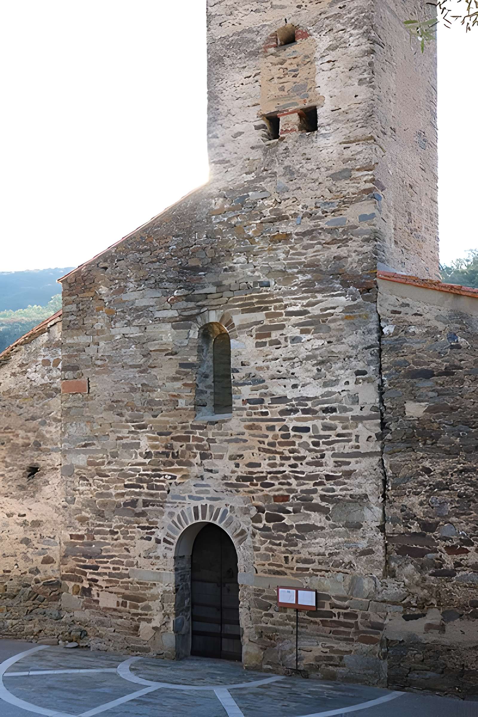 Église Saint-Michel de Saint-Michel-de-Llotes