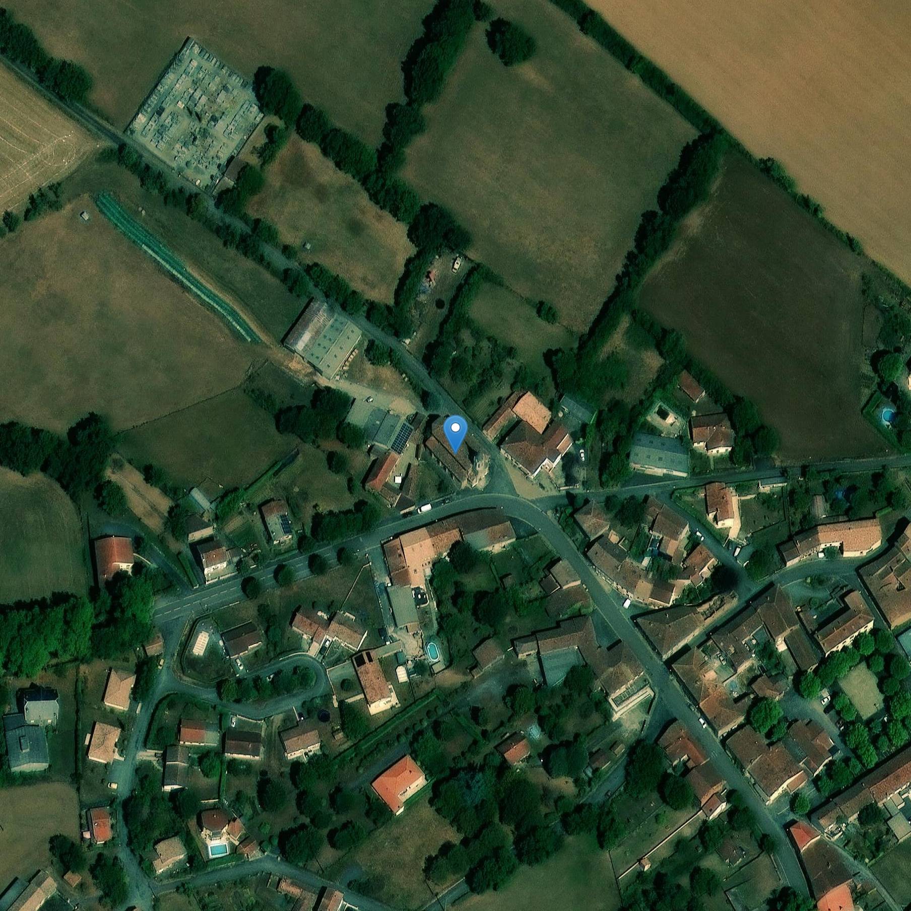 Photo de Kirche von Saint-Amans de Teillet