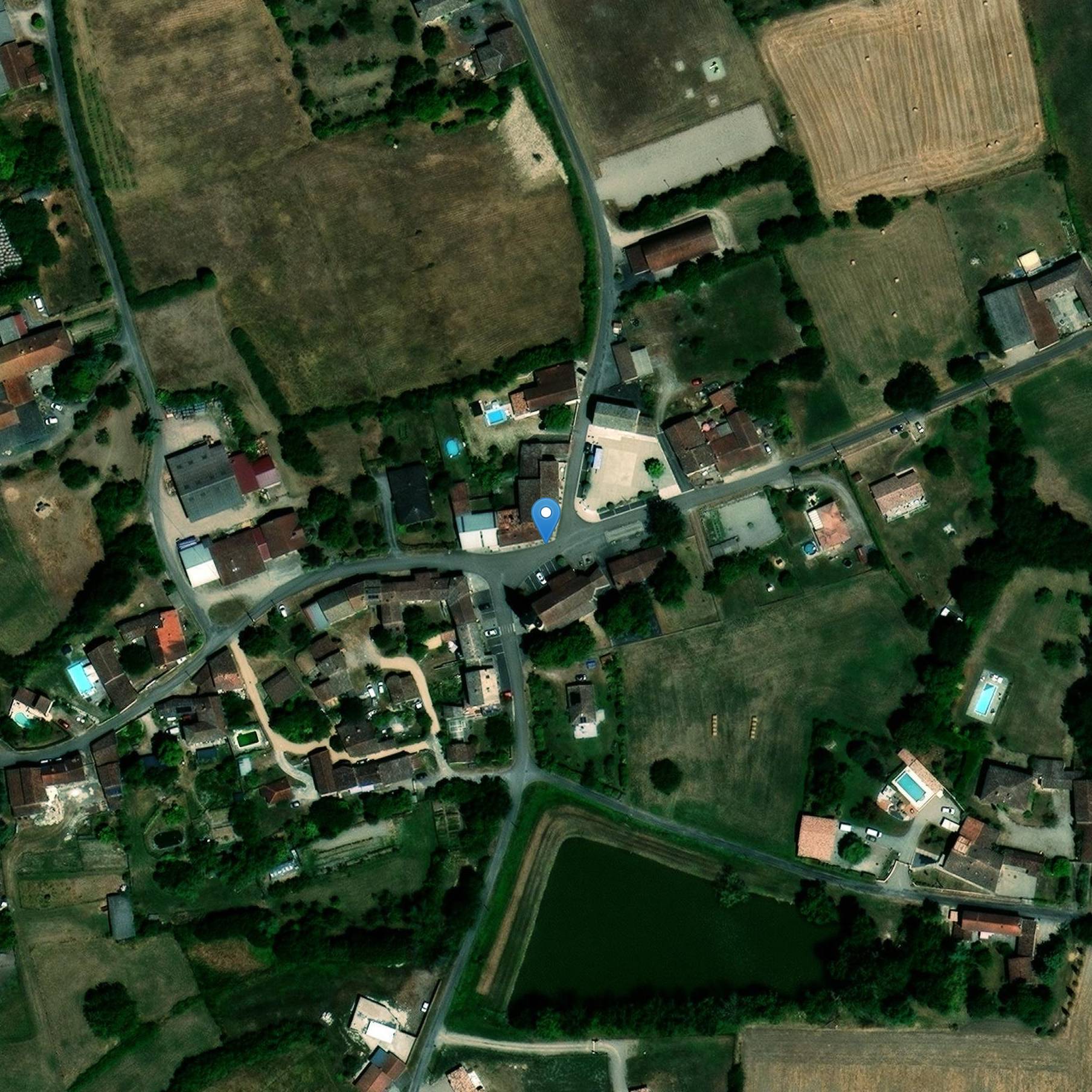 Photo de Kerk van Saint Victor van Virac