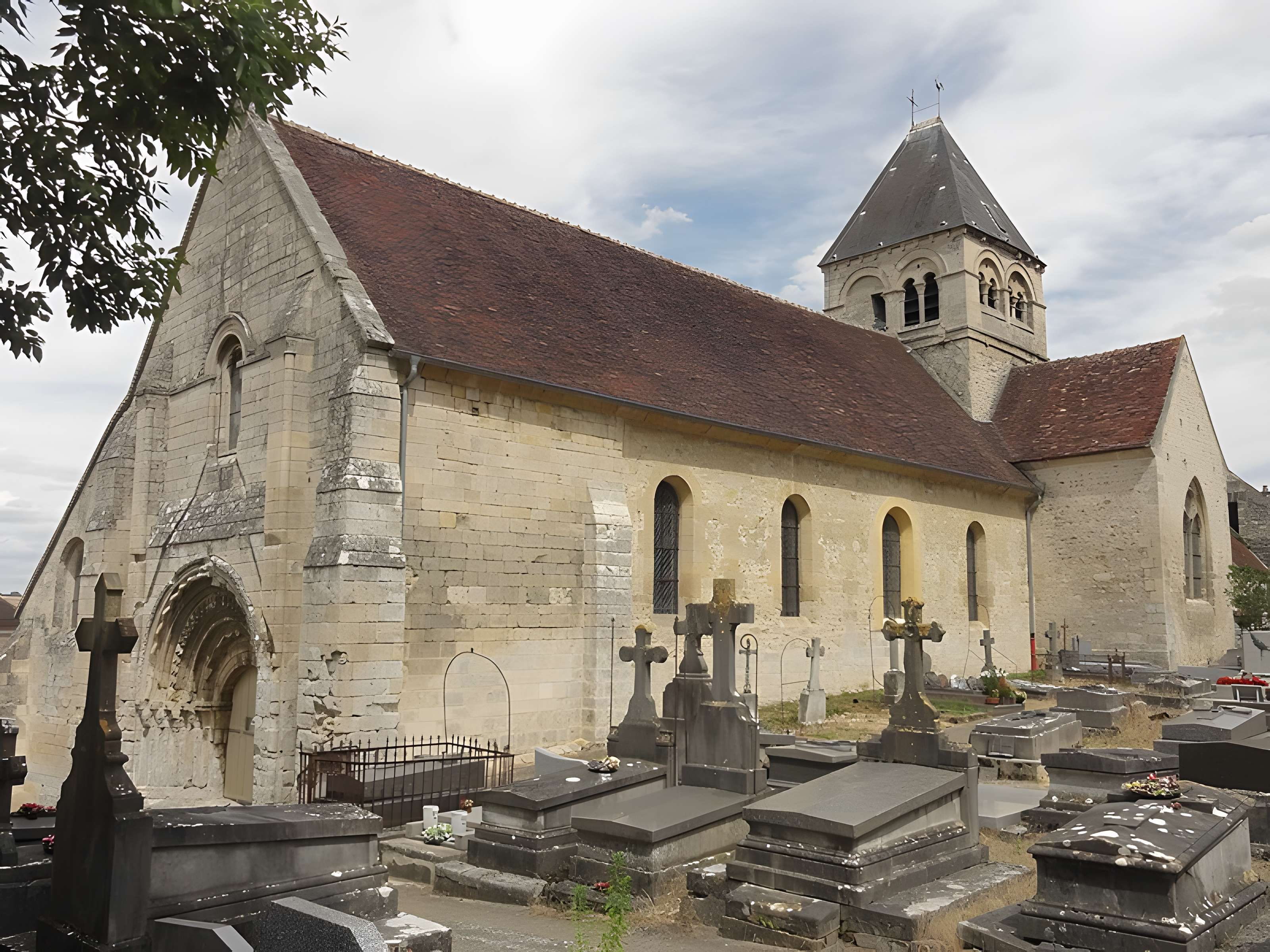 Église Saint-Michel-et-Saint-Vaast de Catenoy