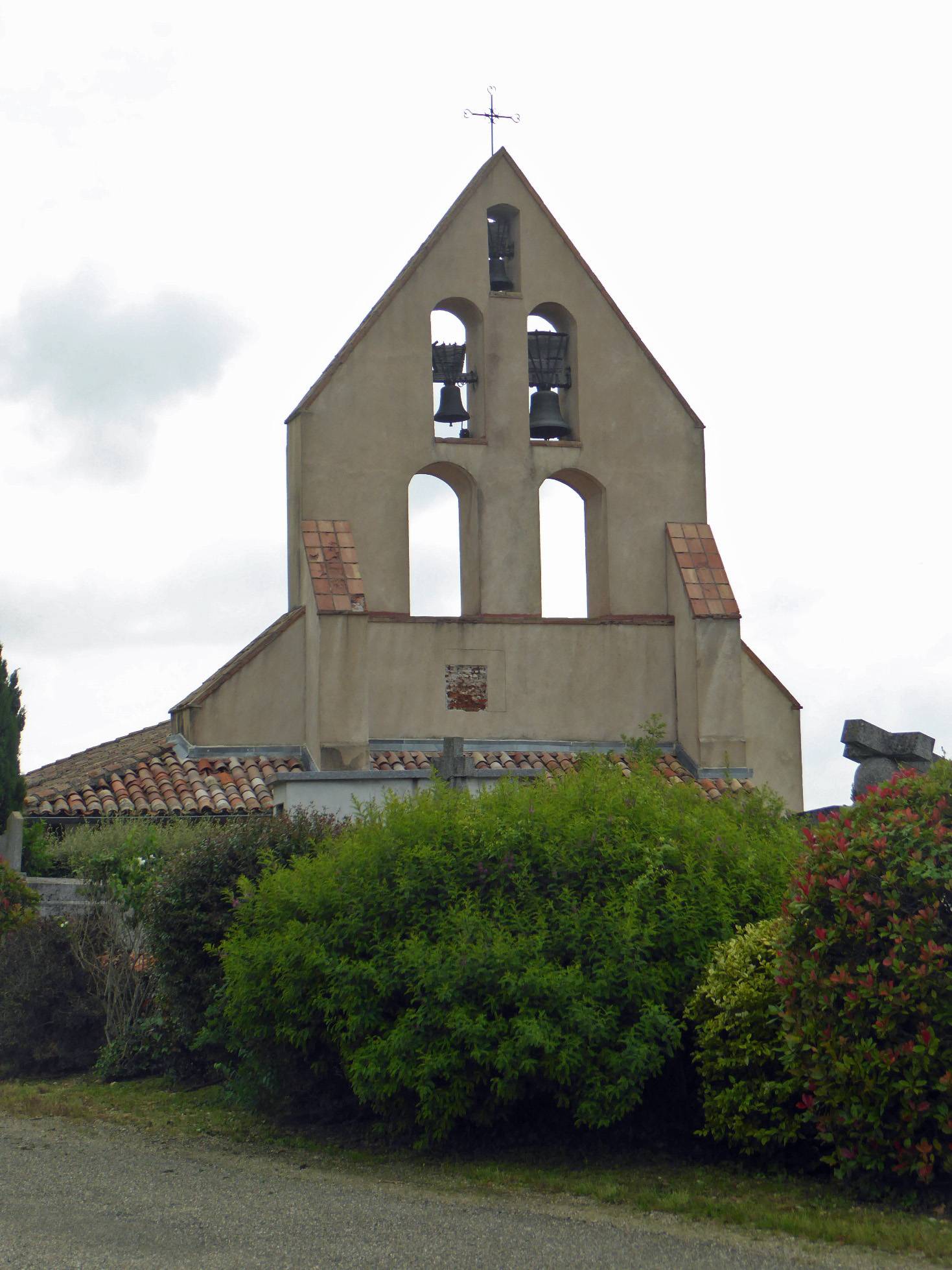 Photo de Church of Saint Martin de Coutures