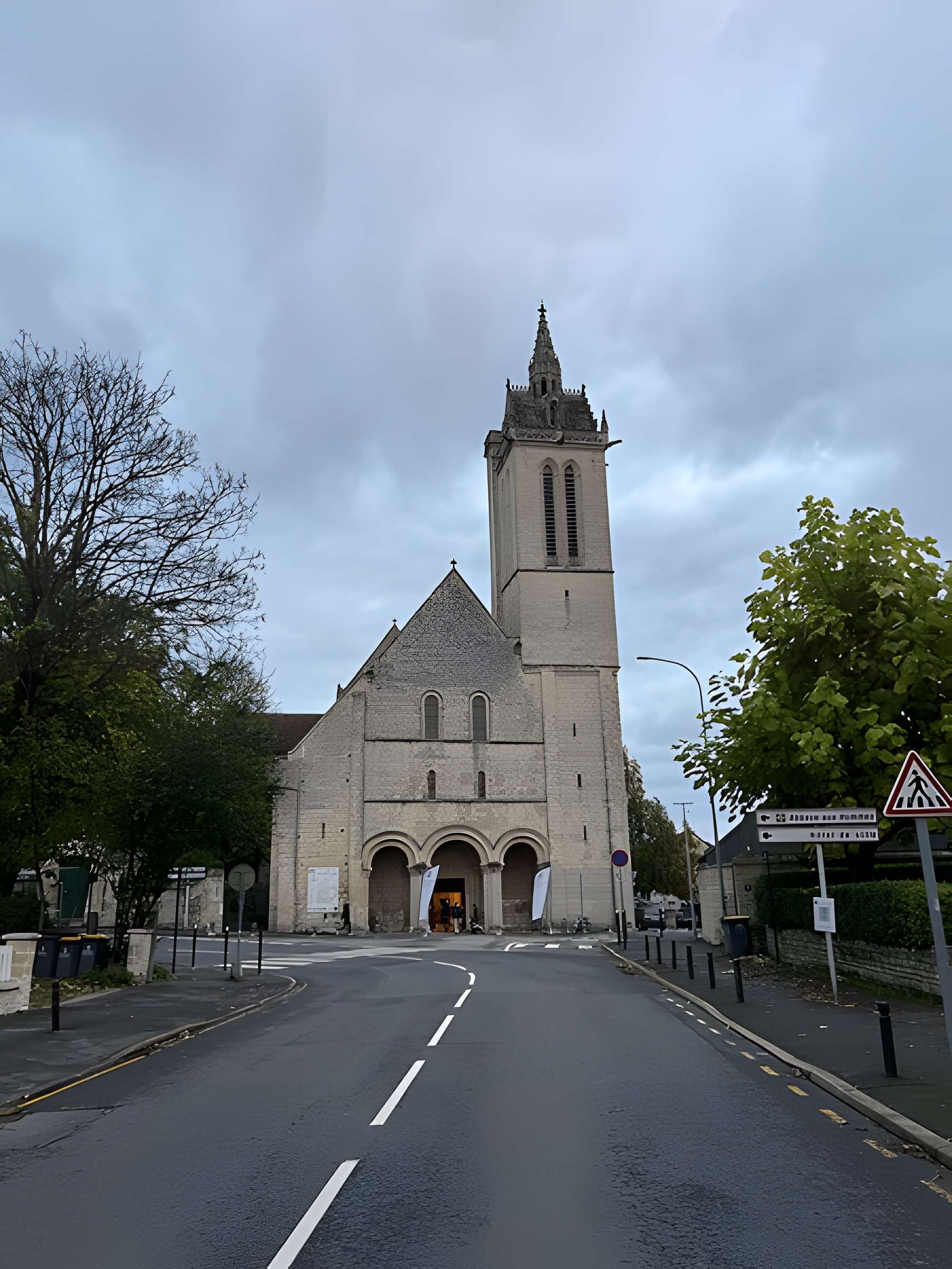 Église Saint-Nicolas de Caen