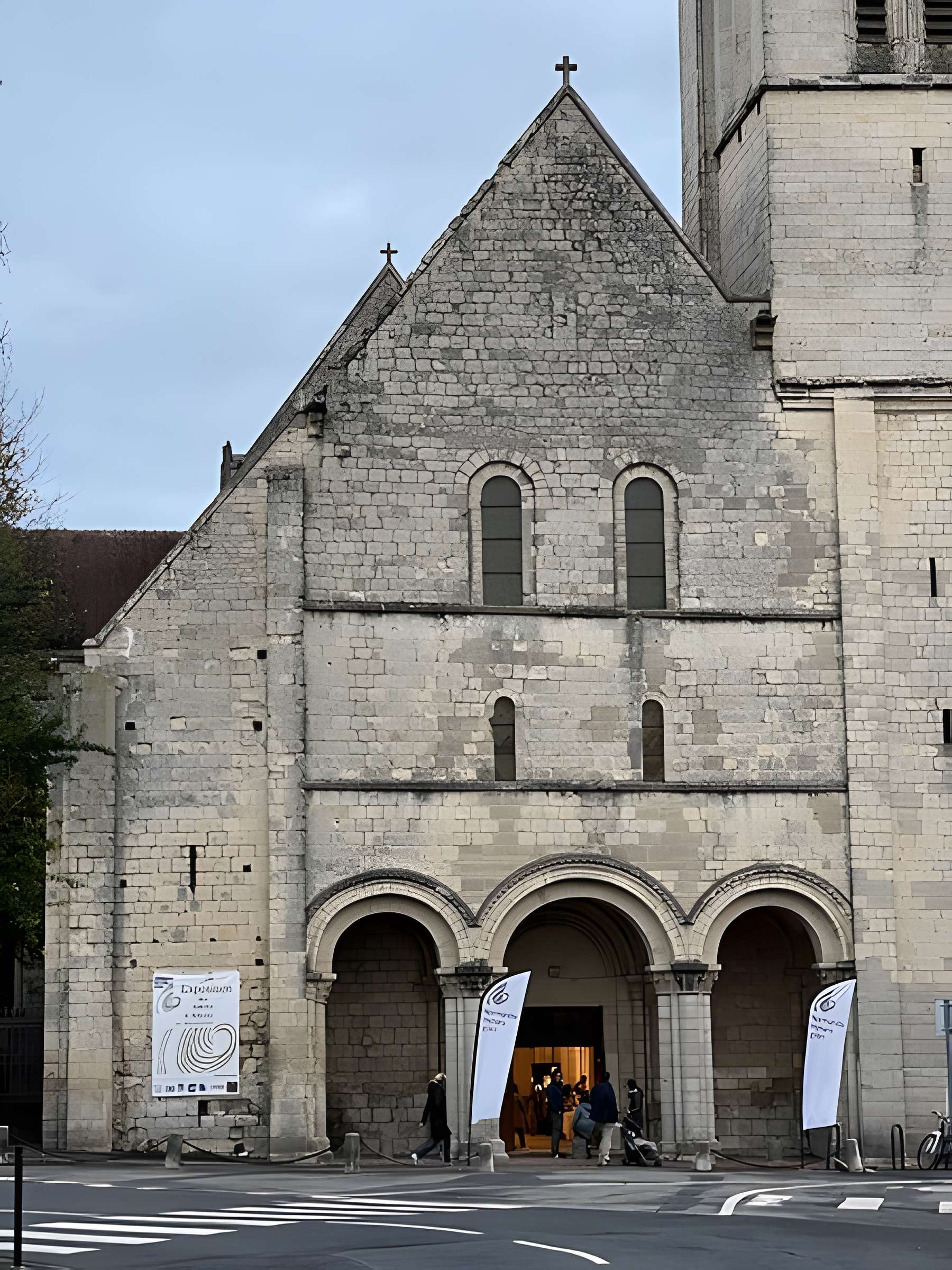 Église Saint-Nicolas de Caen