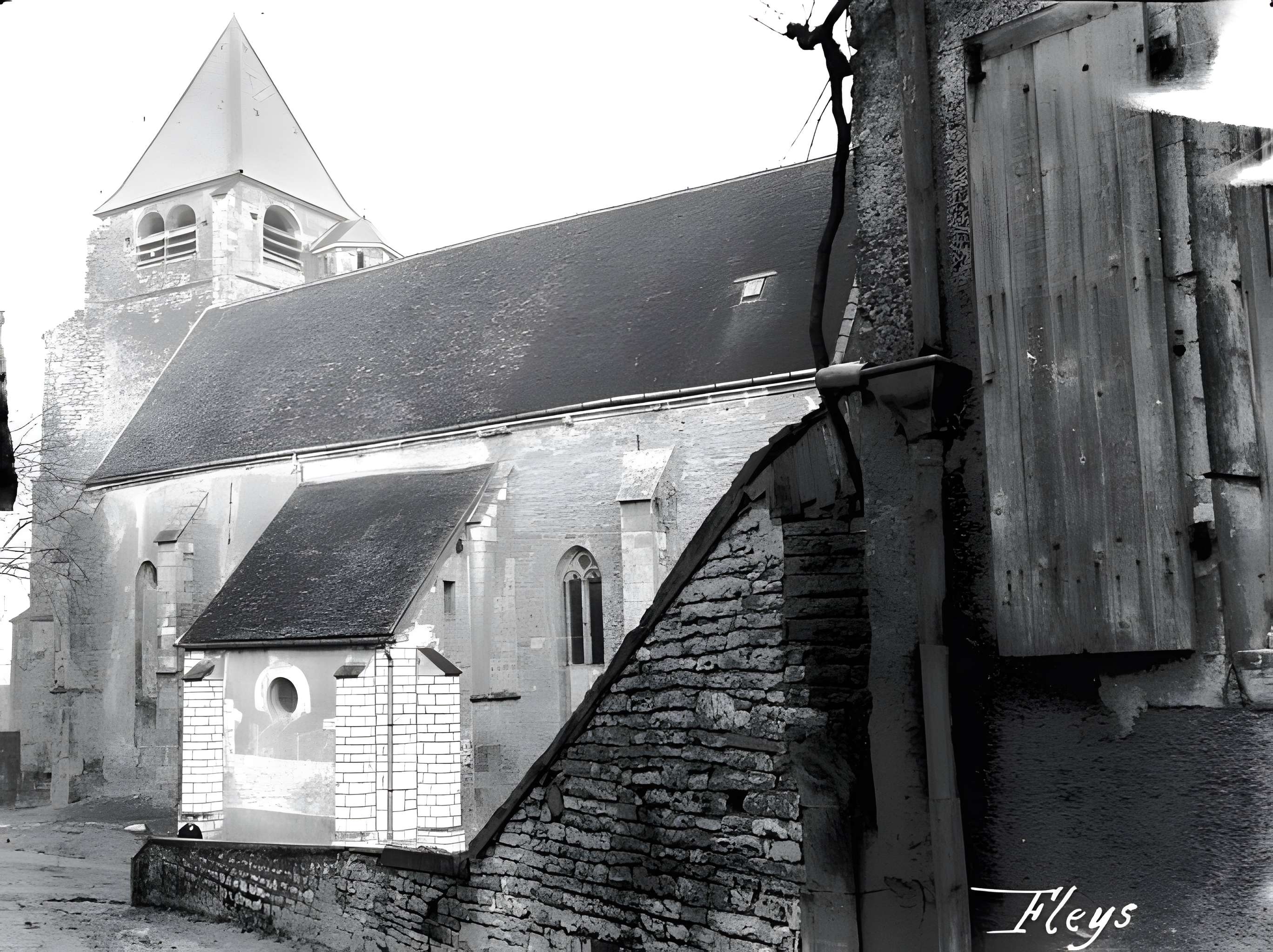 Église Saint-Nicolas de Fleys