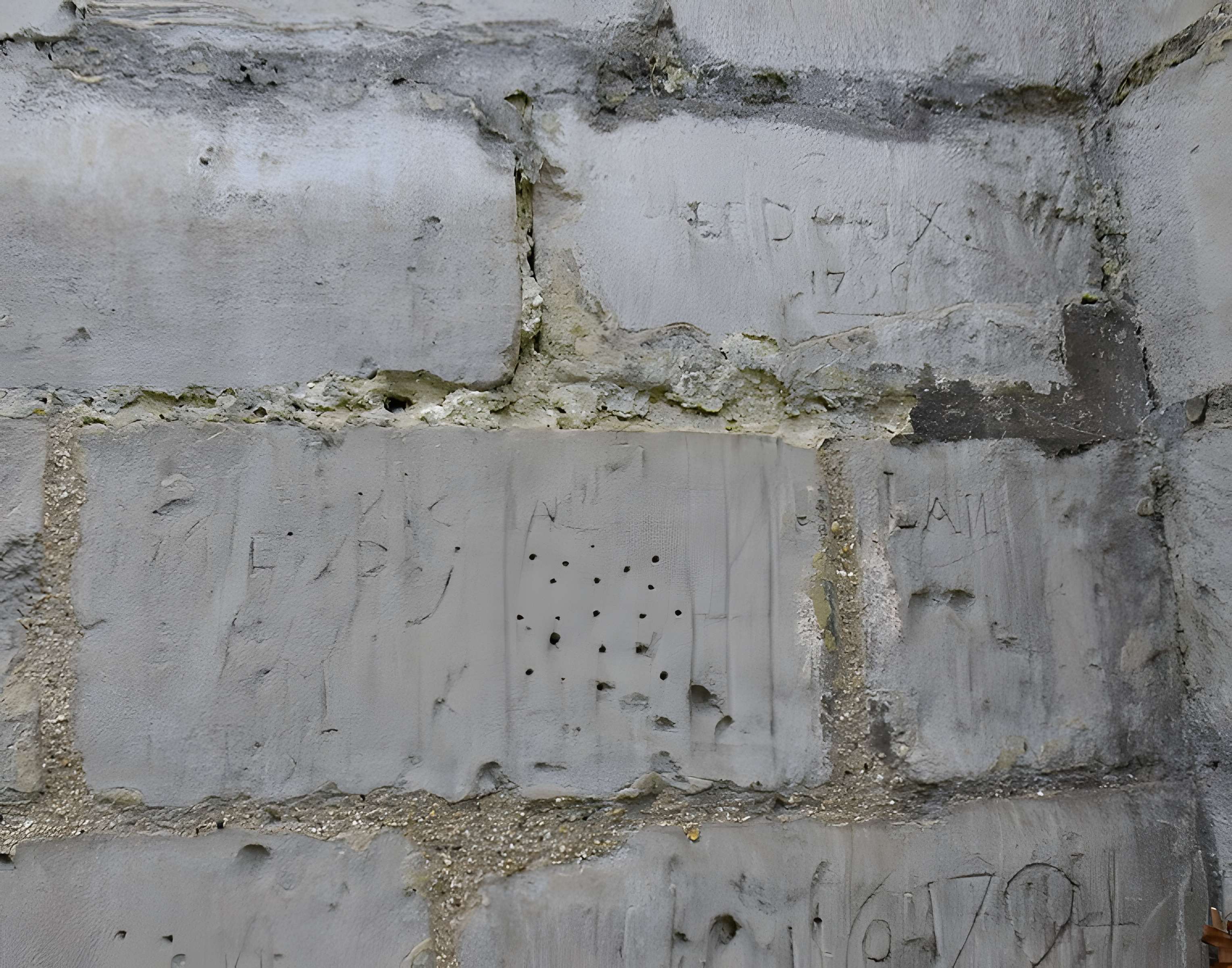 Église Saint-Nicolas de Laval-en-Laonnois