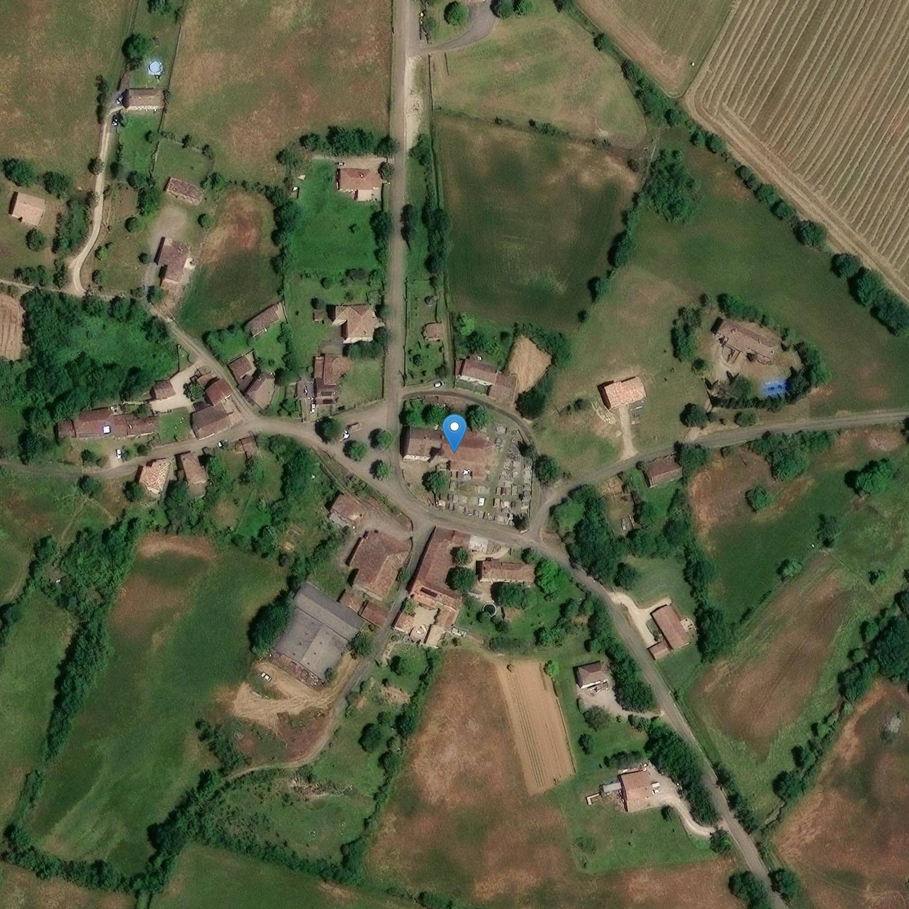 Photo de Chiesa della Natività della Madonna di Servanac