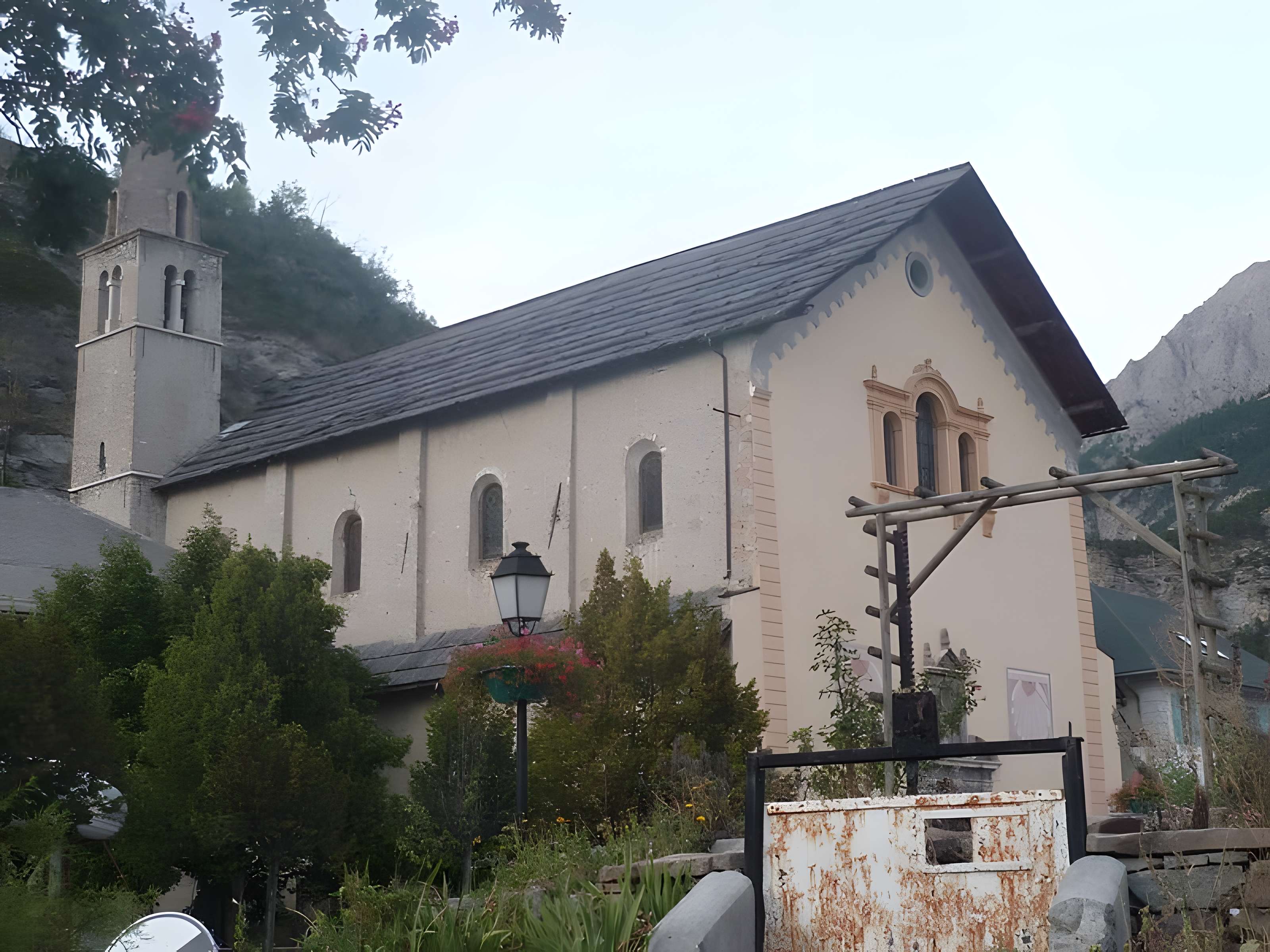 Église Saint-Nicolas-de-Myre de Jausiers