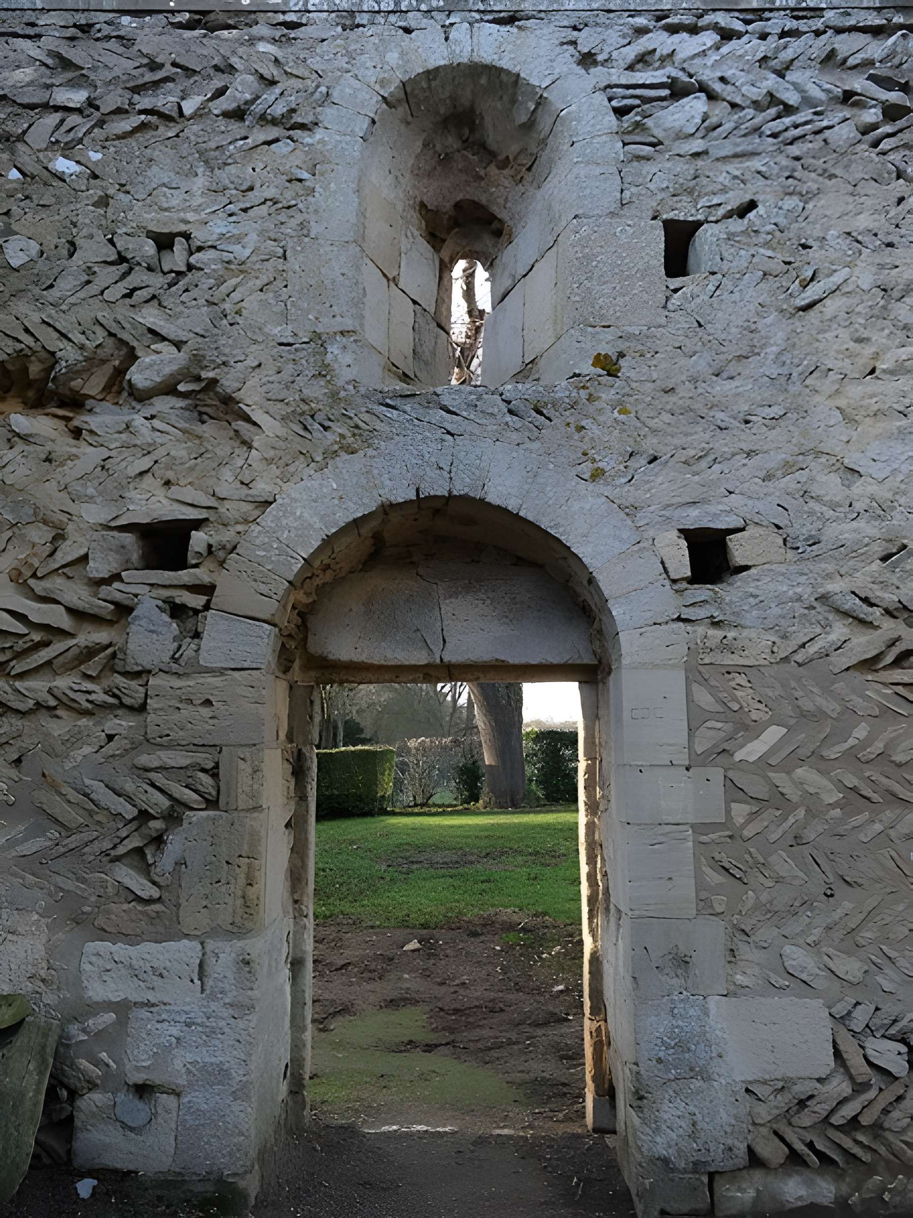 Église Saint-Ouen de Périers-sur-le-Dan
