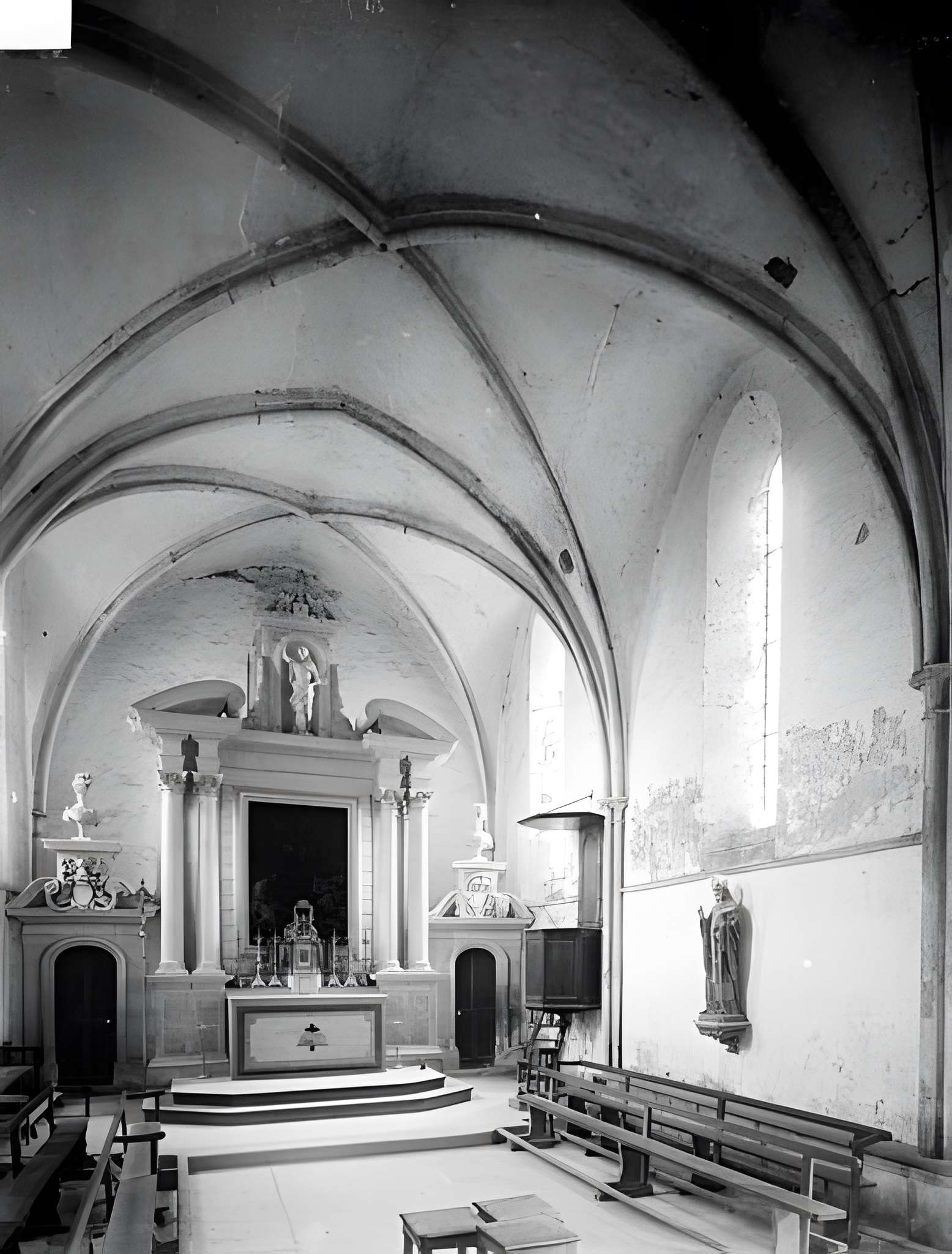 Église Saint-Ouen de Périers-sur-le-Dan