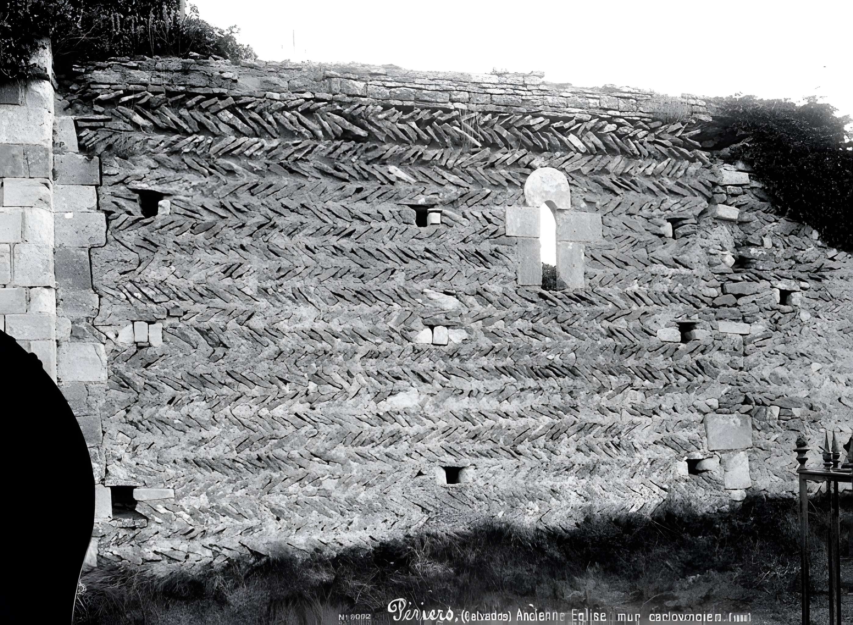 Église Saint-Ouen de Périers-sur-le-Dan