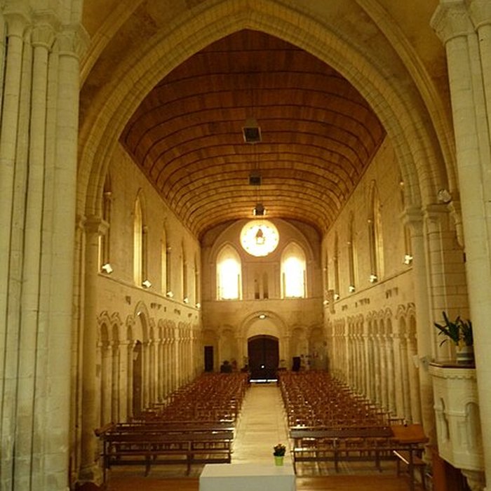 Photo de Église Saint-Ouen de Rots