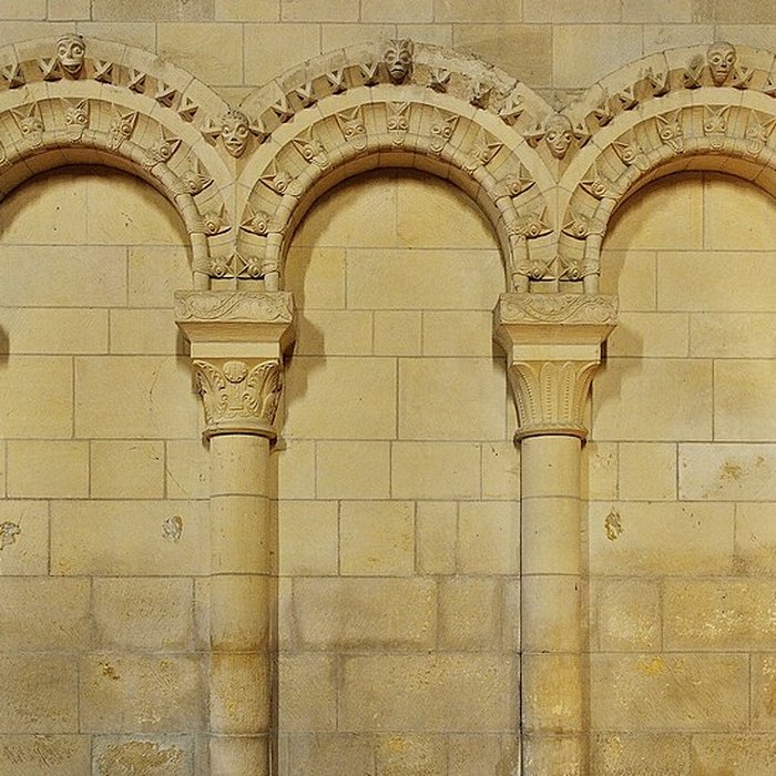 Photo de Église Saint-Ouen de Rots
