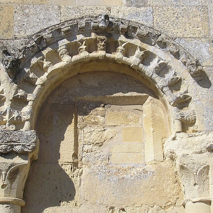 Photo de Église Saint-Ouen de Rots