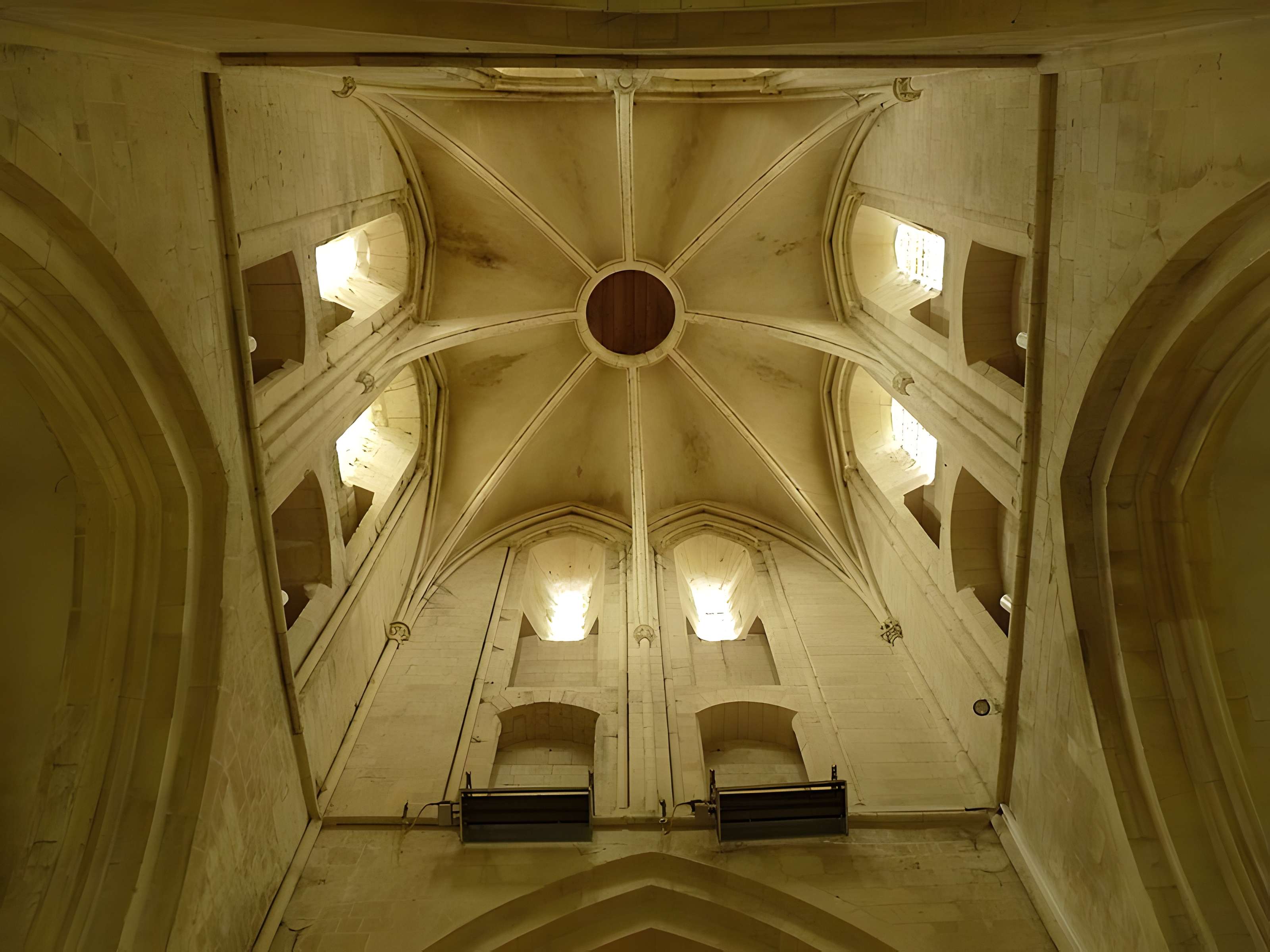 Église Saint-Ouen de Rots