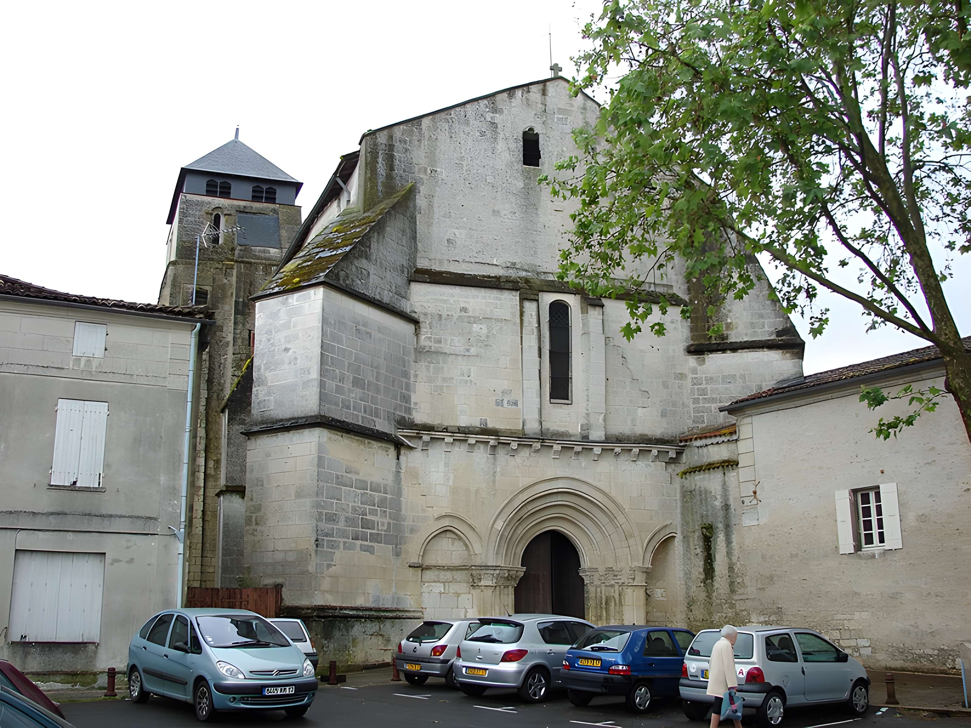 Église Saint-Pallais de Saintes