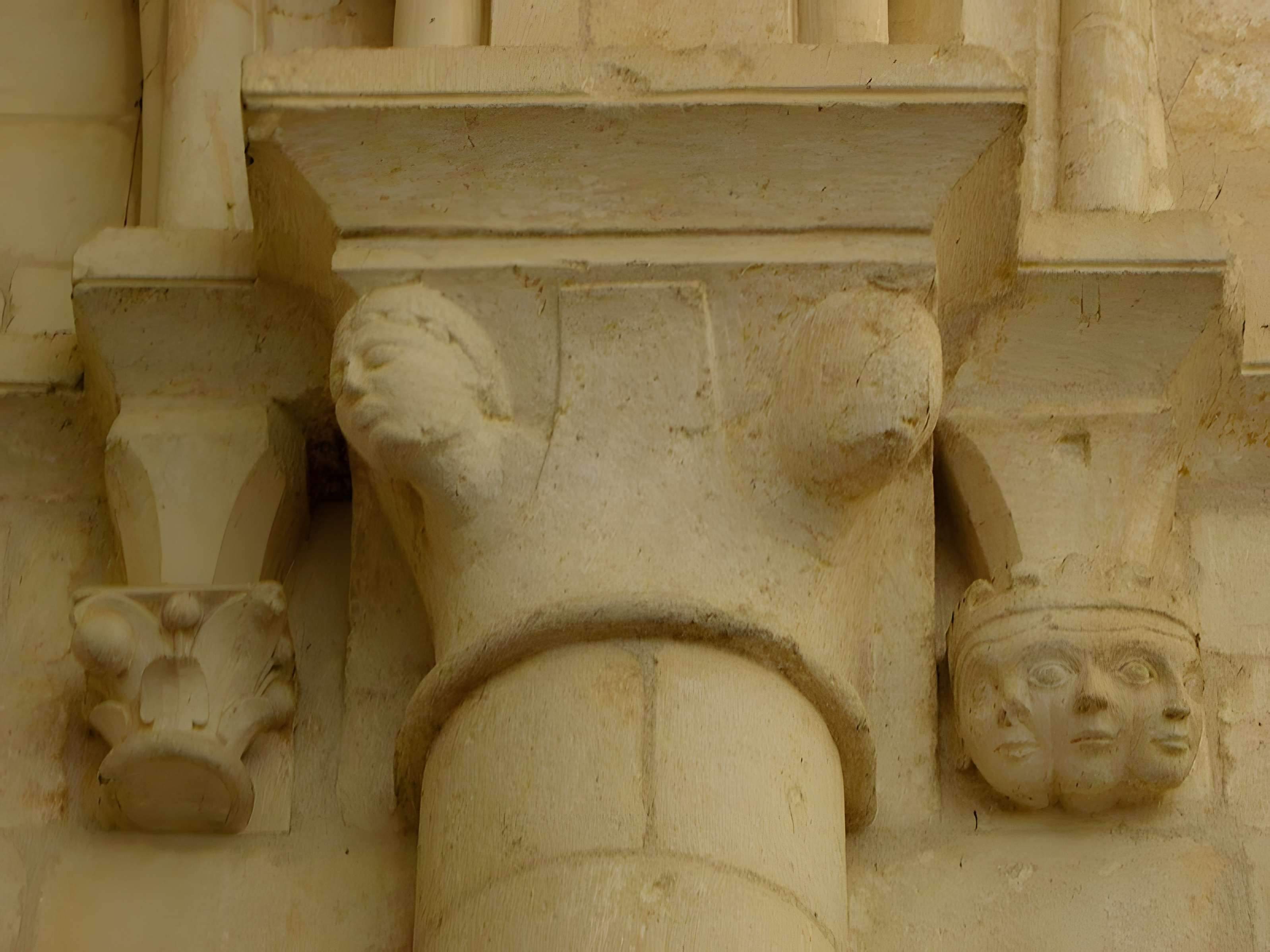 Église Saint-Pallais de Saintes