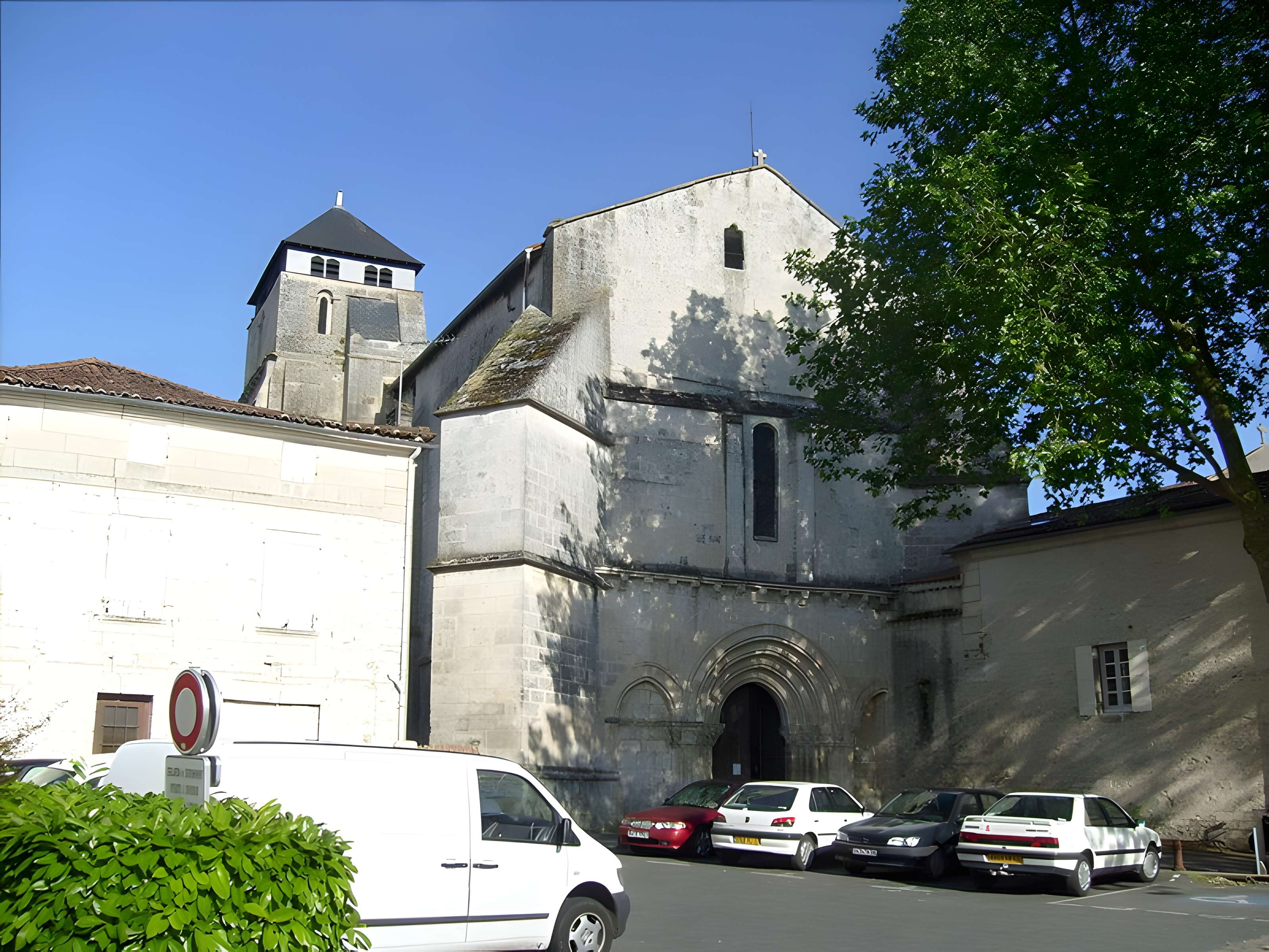 Église Saint-Pallais de Saintes 