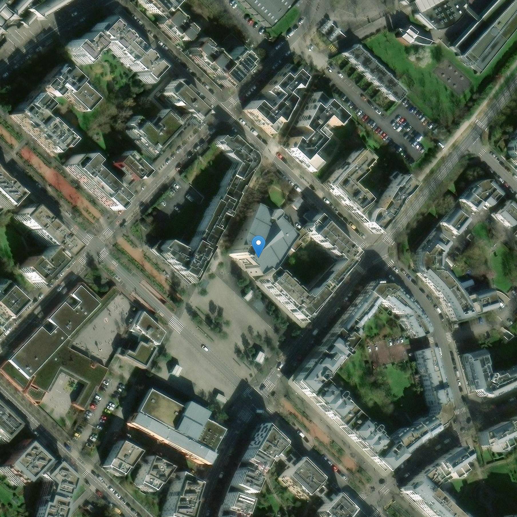 Photo de 祝福された教会-フレデリック-オゾマン