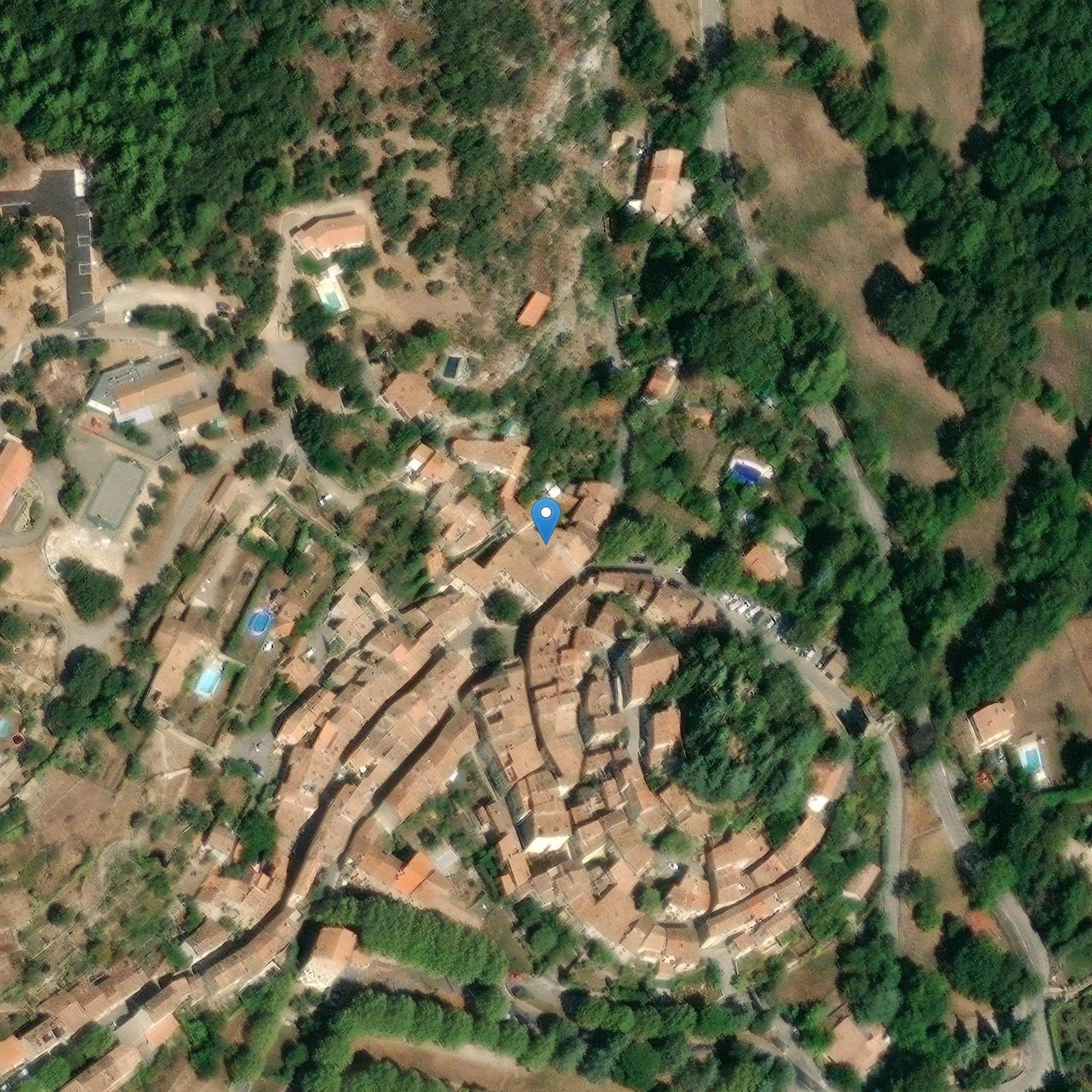 Photo de Kerk van Sint Michael van Ampus