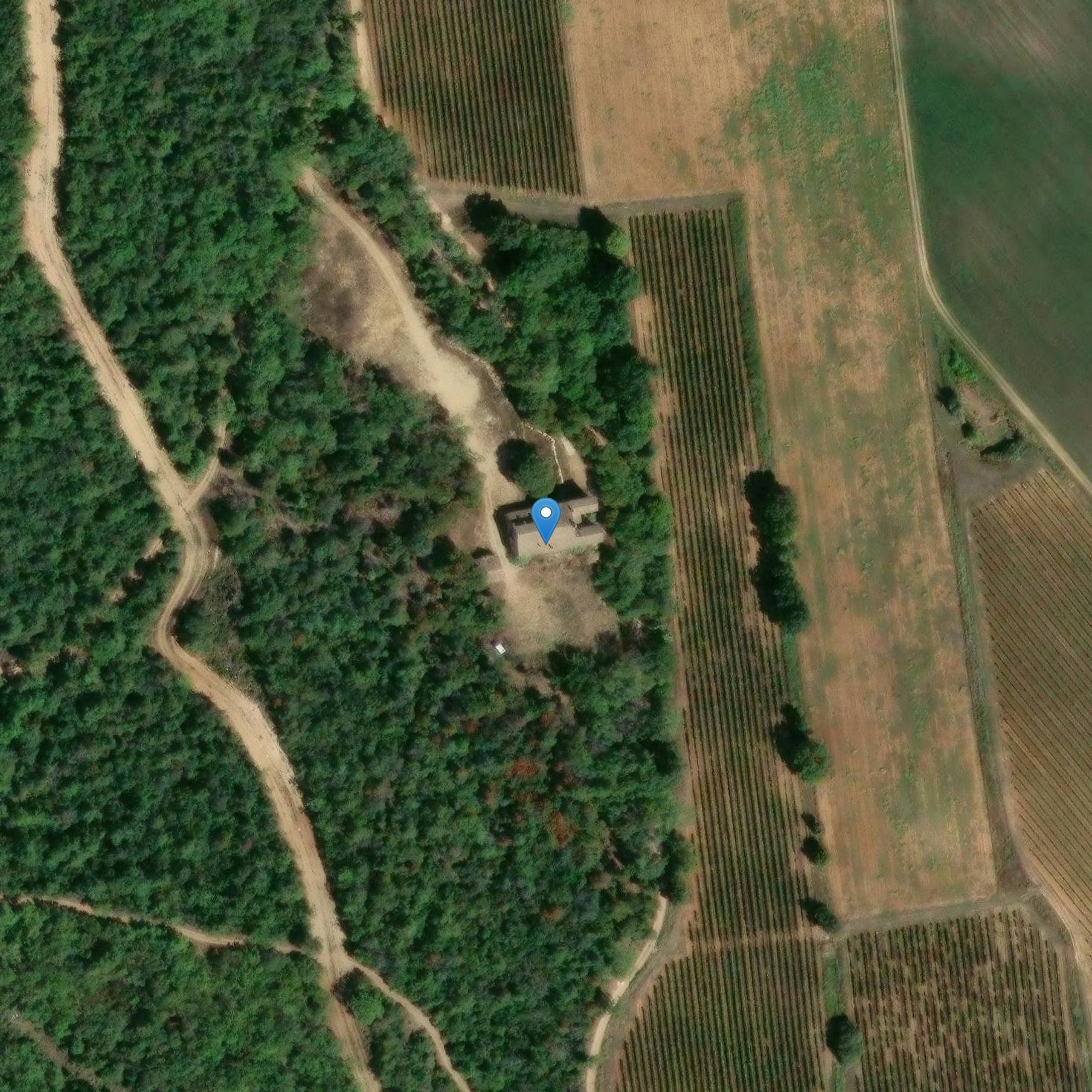 Photo de Saint-Hilaire d'Ollières Abbey Church