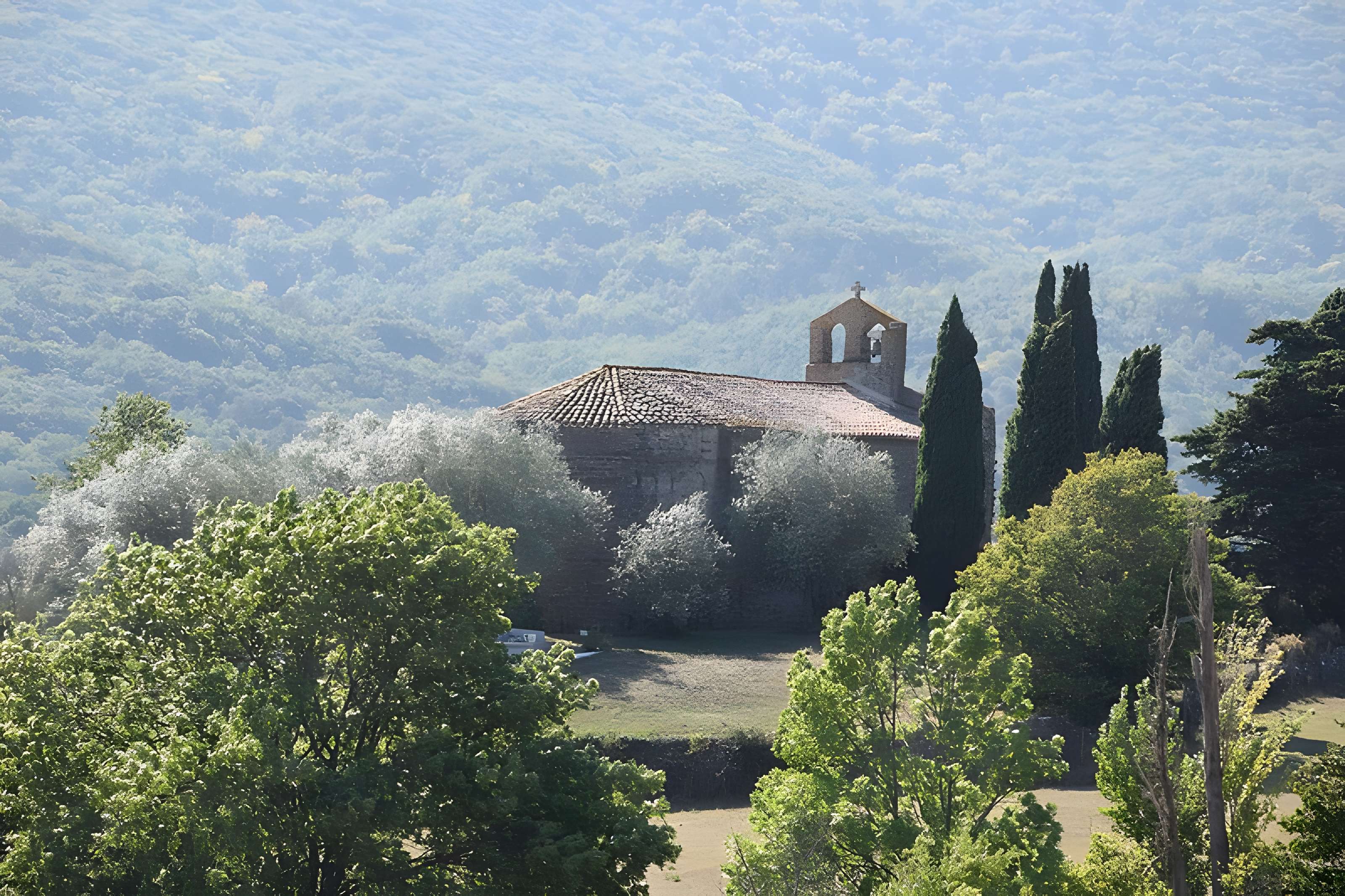 Église Saint-Paul de Villar-en-Val