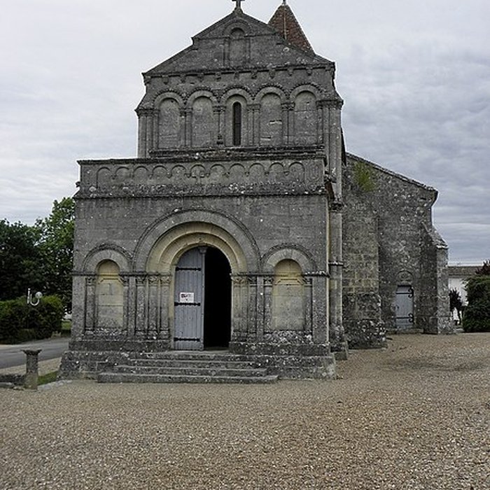 Photo de Église Saint-Philippe de Saint-Philippe-dAiguille