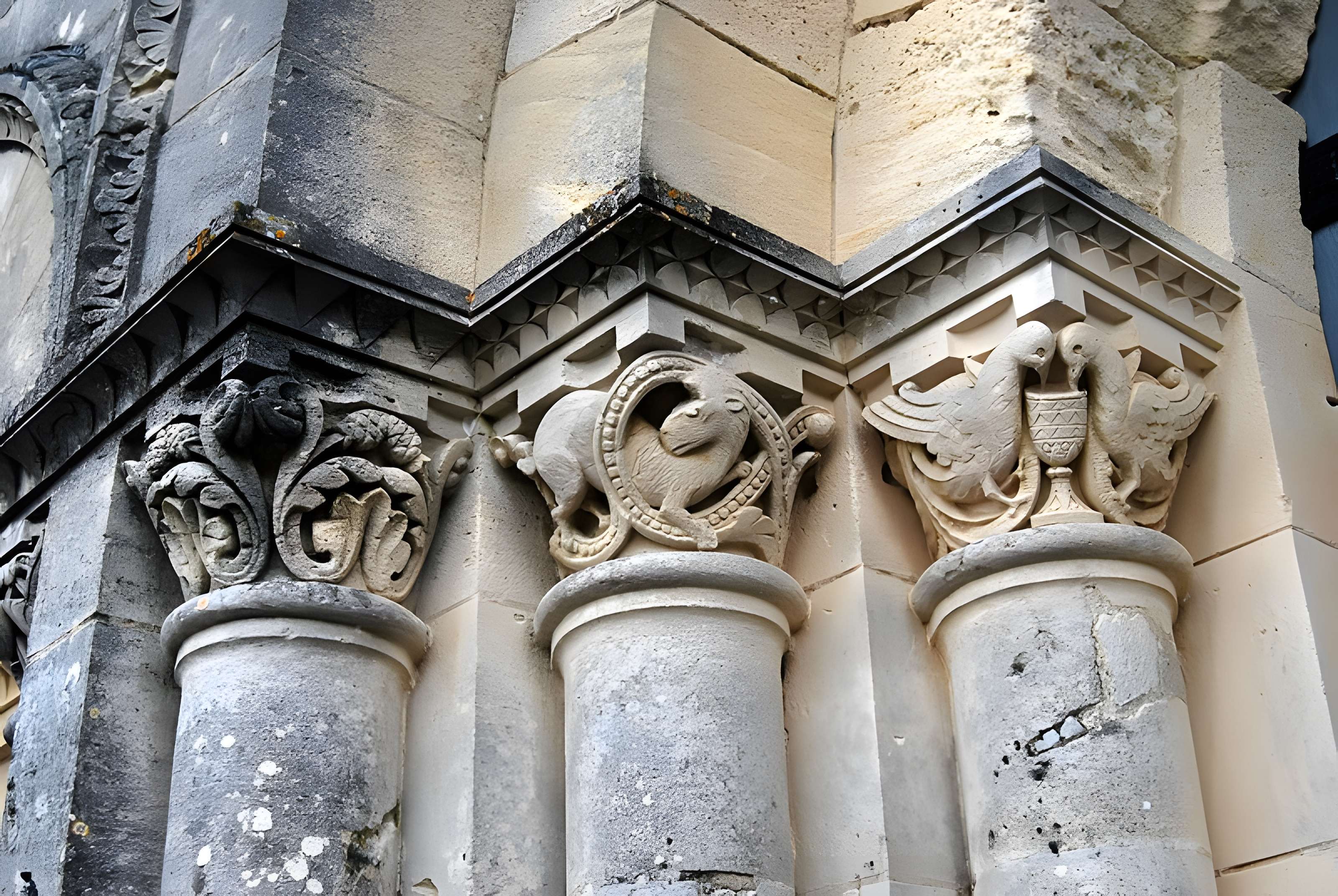 Église Saint-Philippe de Saint-Philippe-d'Aiguille