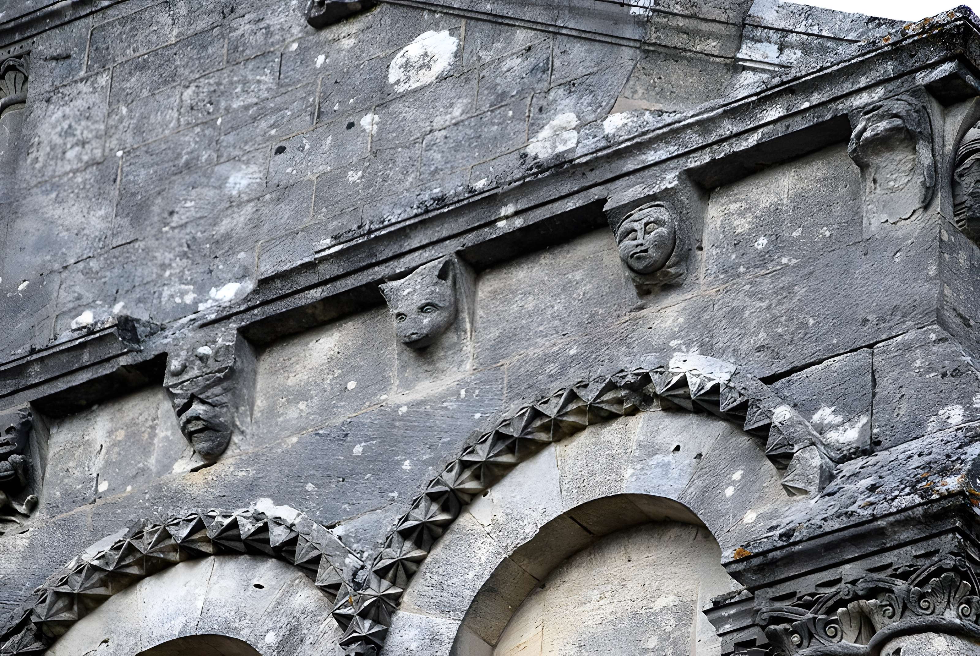 Église Saint-Philippe de Saint-Philippe-d'Aiguille