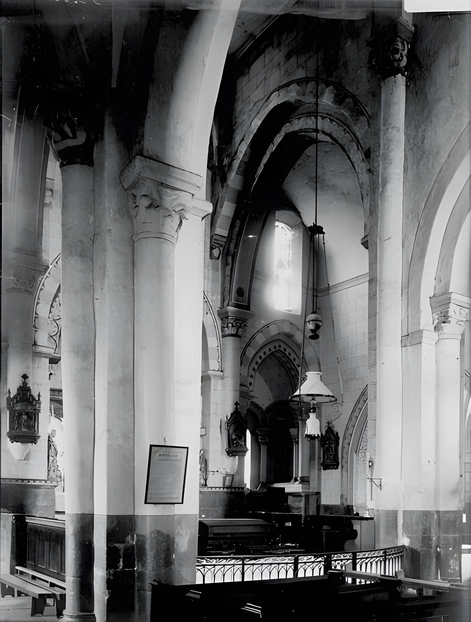 Église Saint-Pierre d'Arlanc