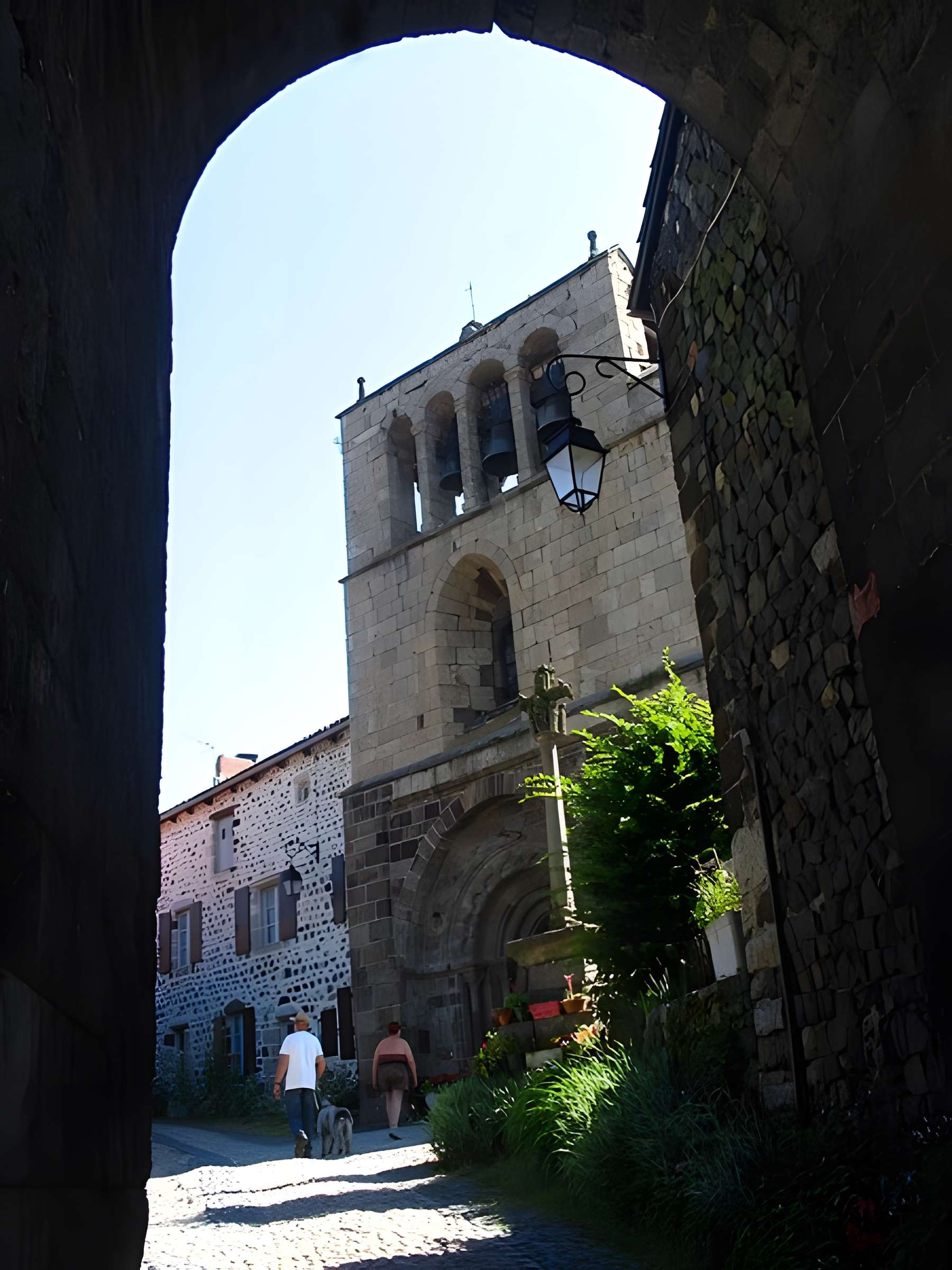 Église Saint-Pierre d'Arlempdes