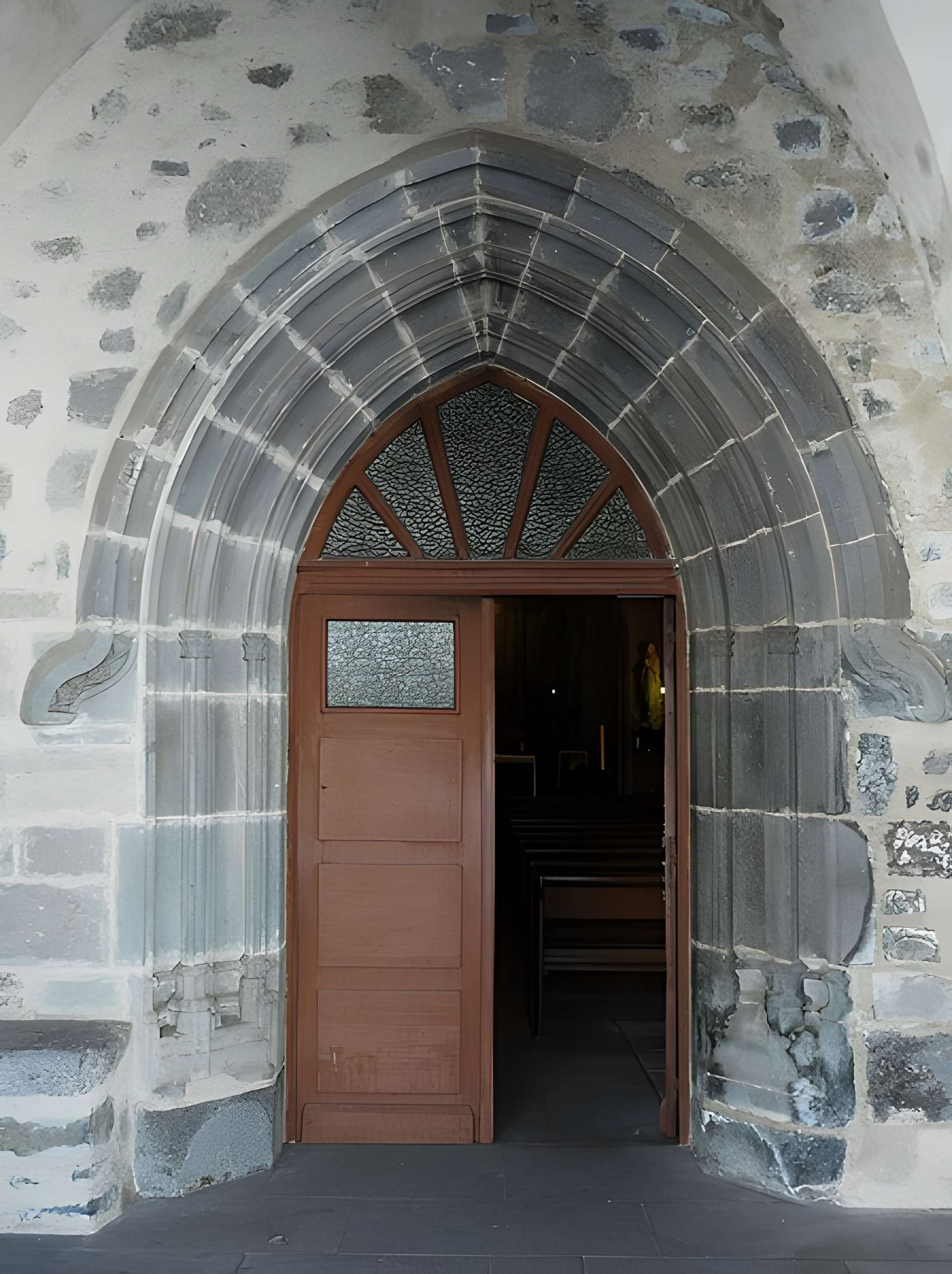 Église Saint-Pierre de Bagnols