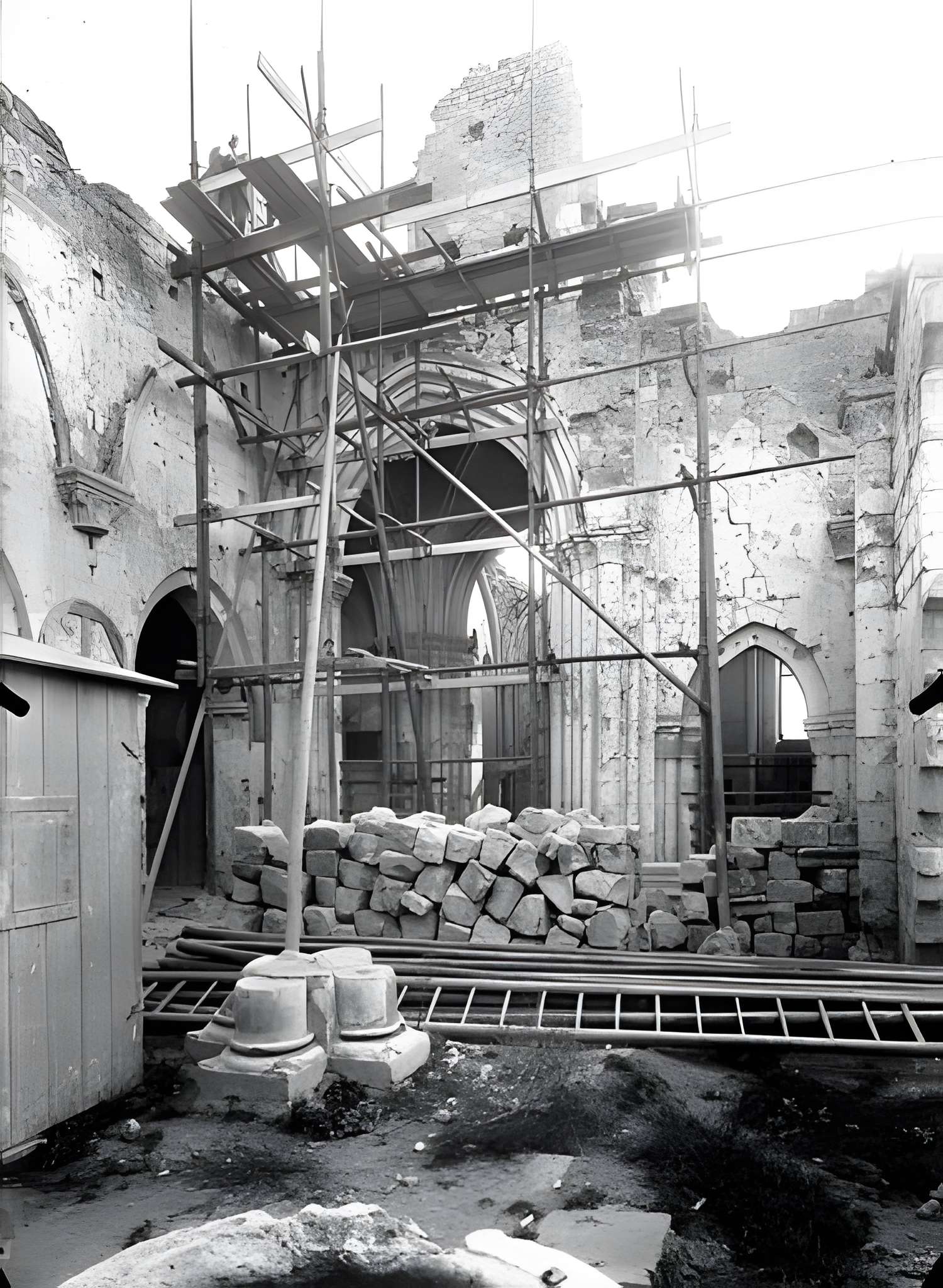 Église Saint-Pierre de Bazoches-sur-Vesles