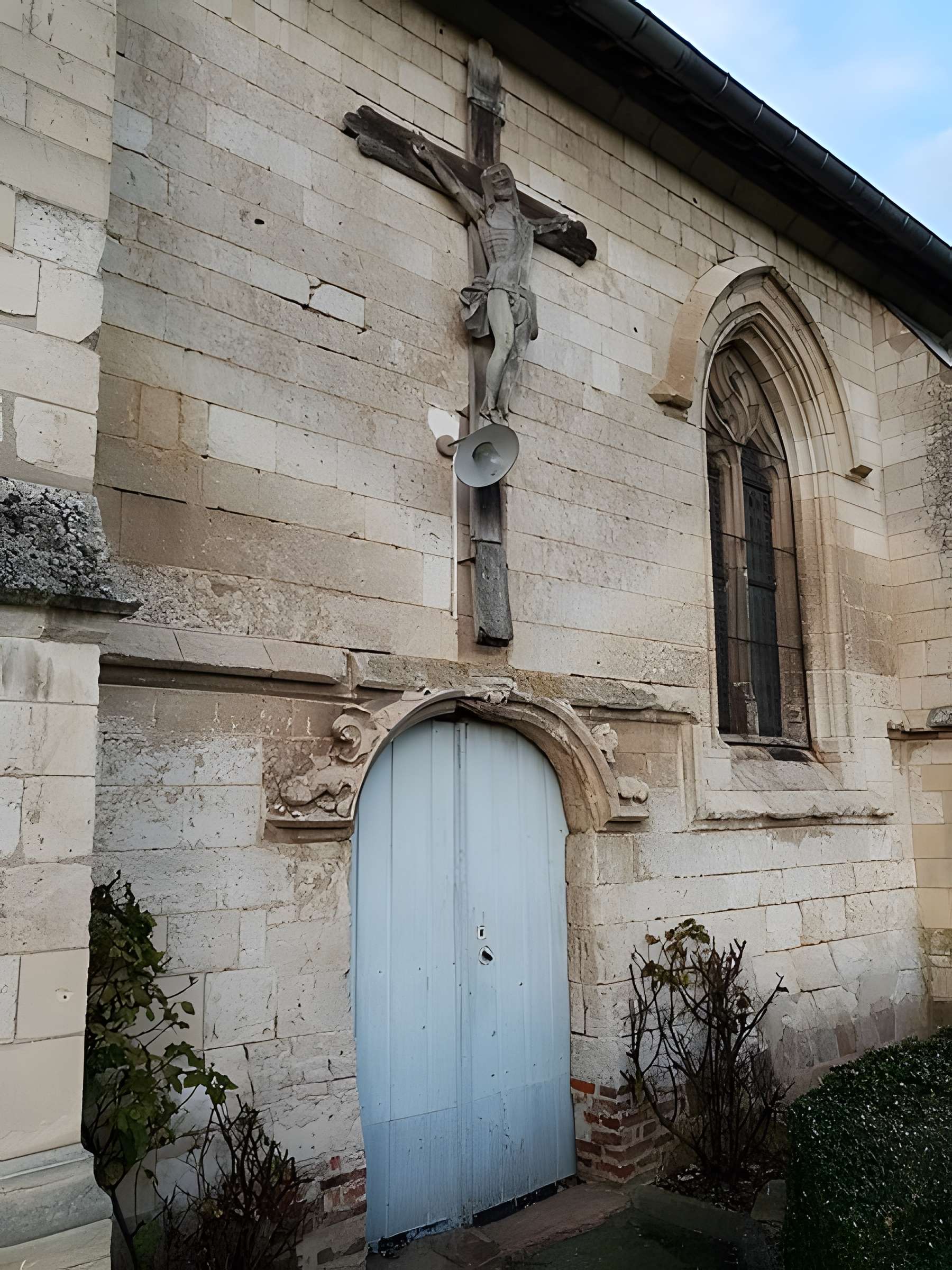 Église Saint-Pierre de Berneuil