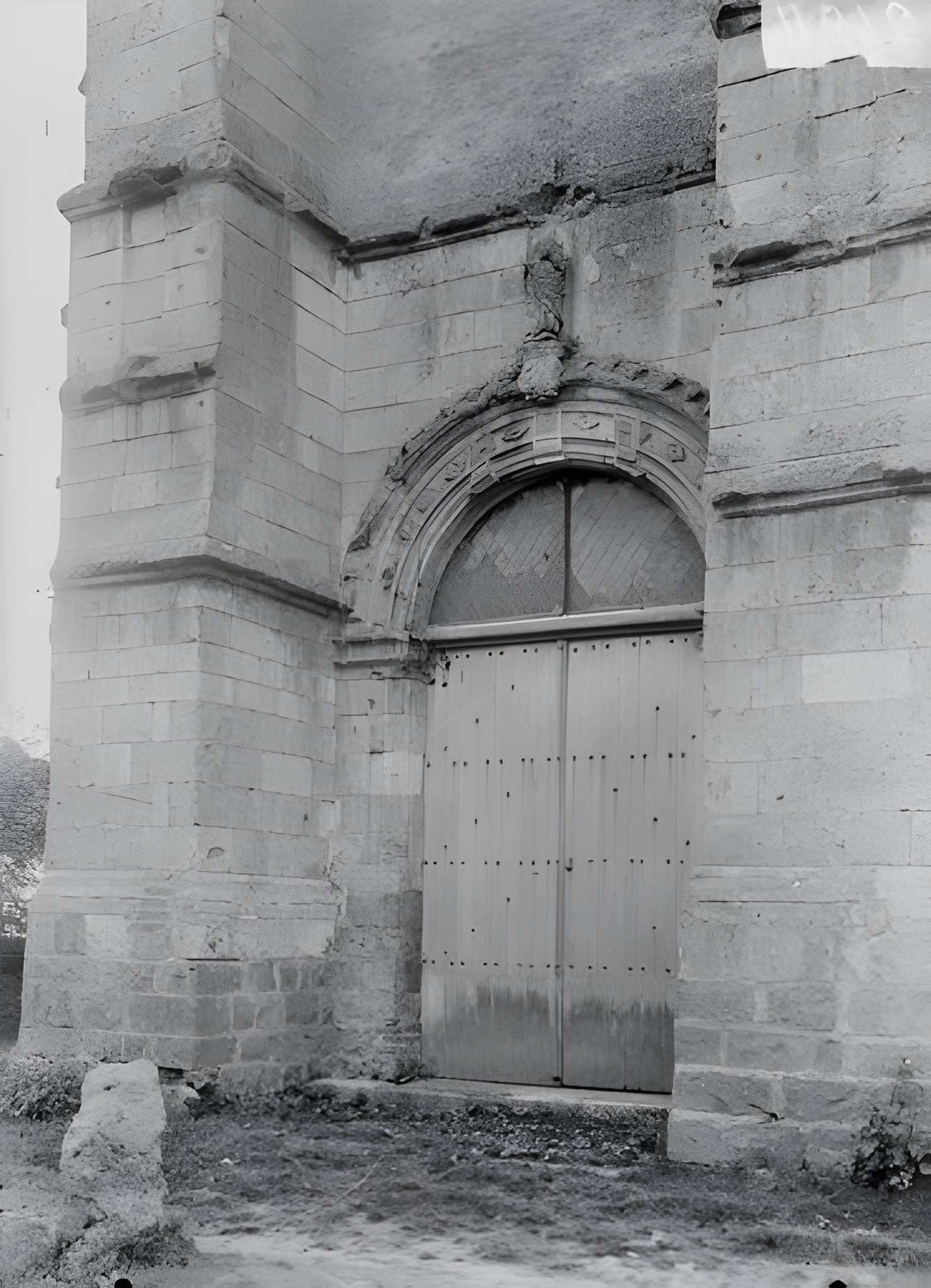 Église Saint-Pierre de Berneuil