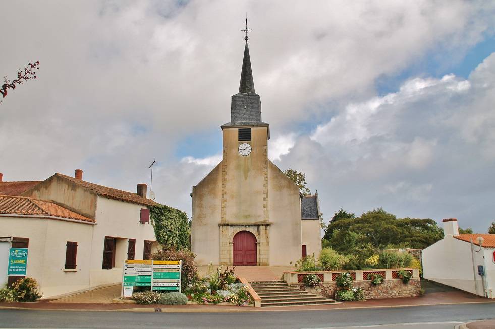 Photo de Iglesia de San Pedro de Landevieille