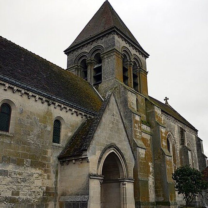 Photo de Église Saint-Pierre de Beugneux